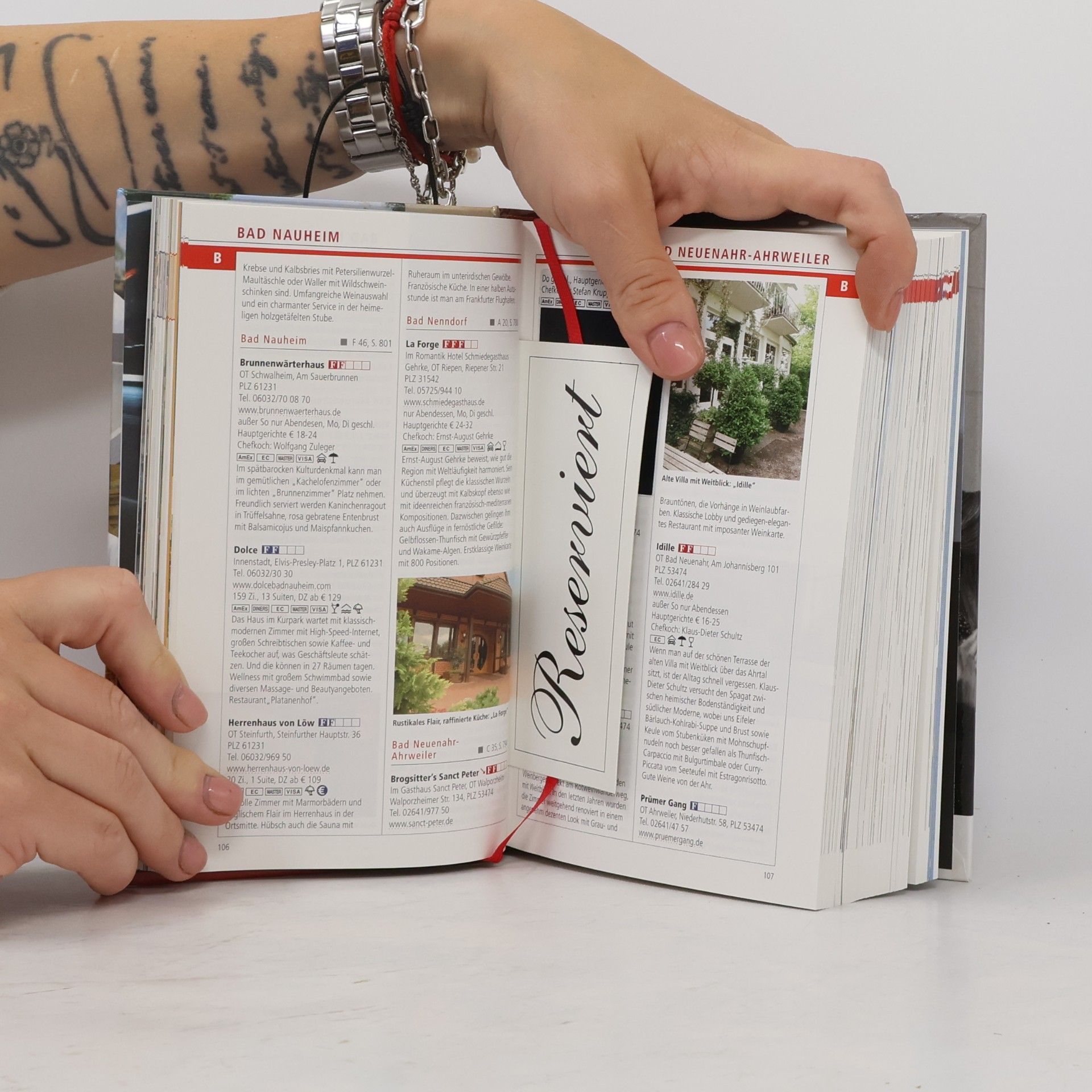Winfried Bährsch Hotel & Restaurant Guide 2011