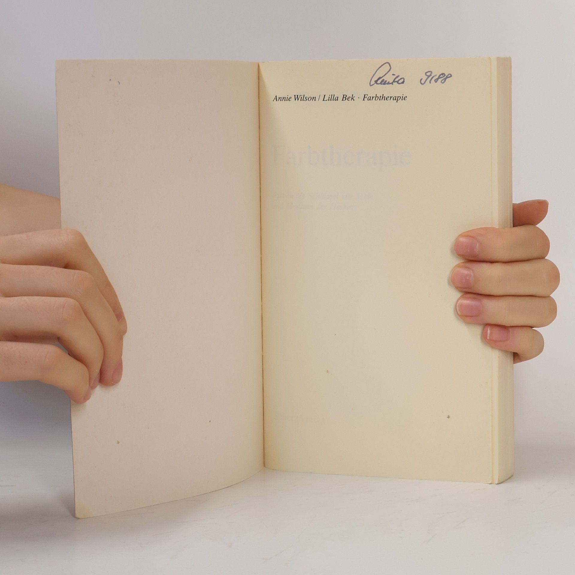 Annie Wilson Farbtherapie