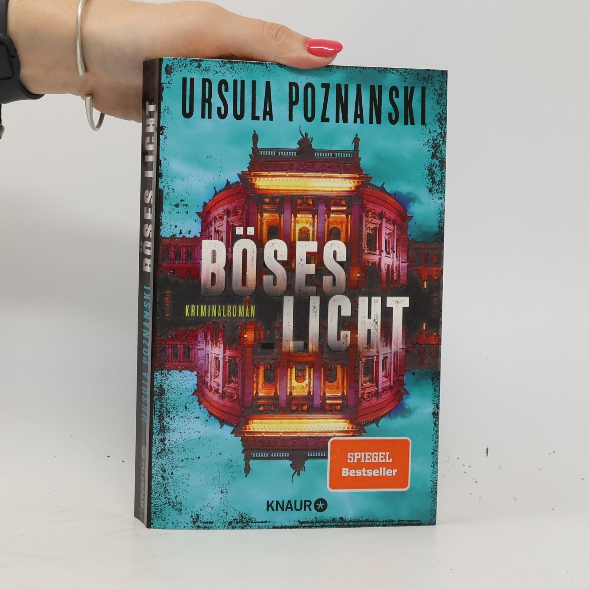 Ursula Poznanski Böses Licht