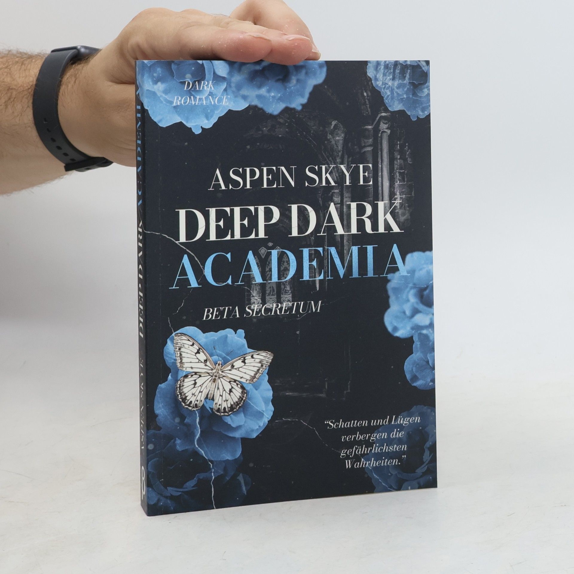 Aspen Skye Deep Dark Academia. Beta Secretum