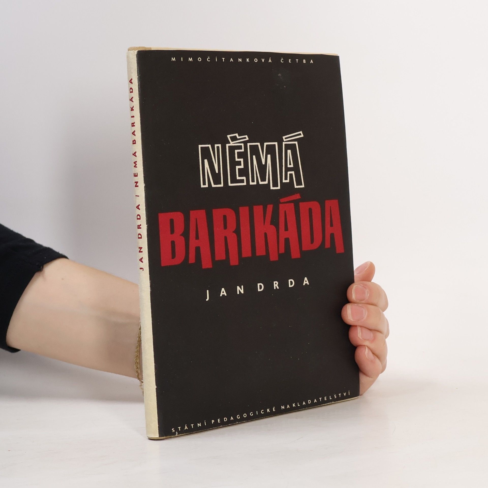 Jan Drda Němá barikáda