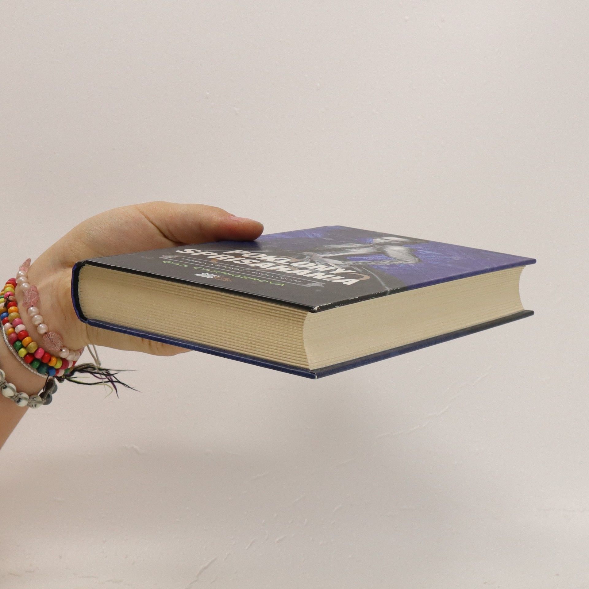 Gail Carriger Poklony a sprisahania