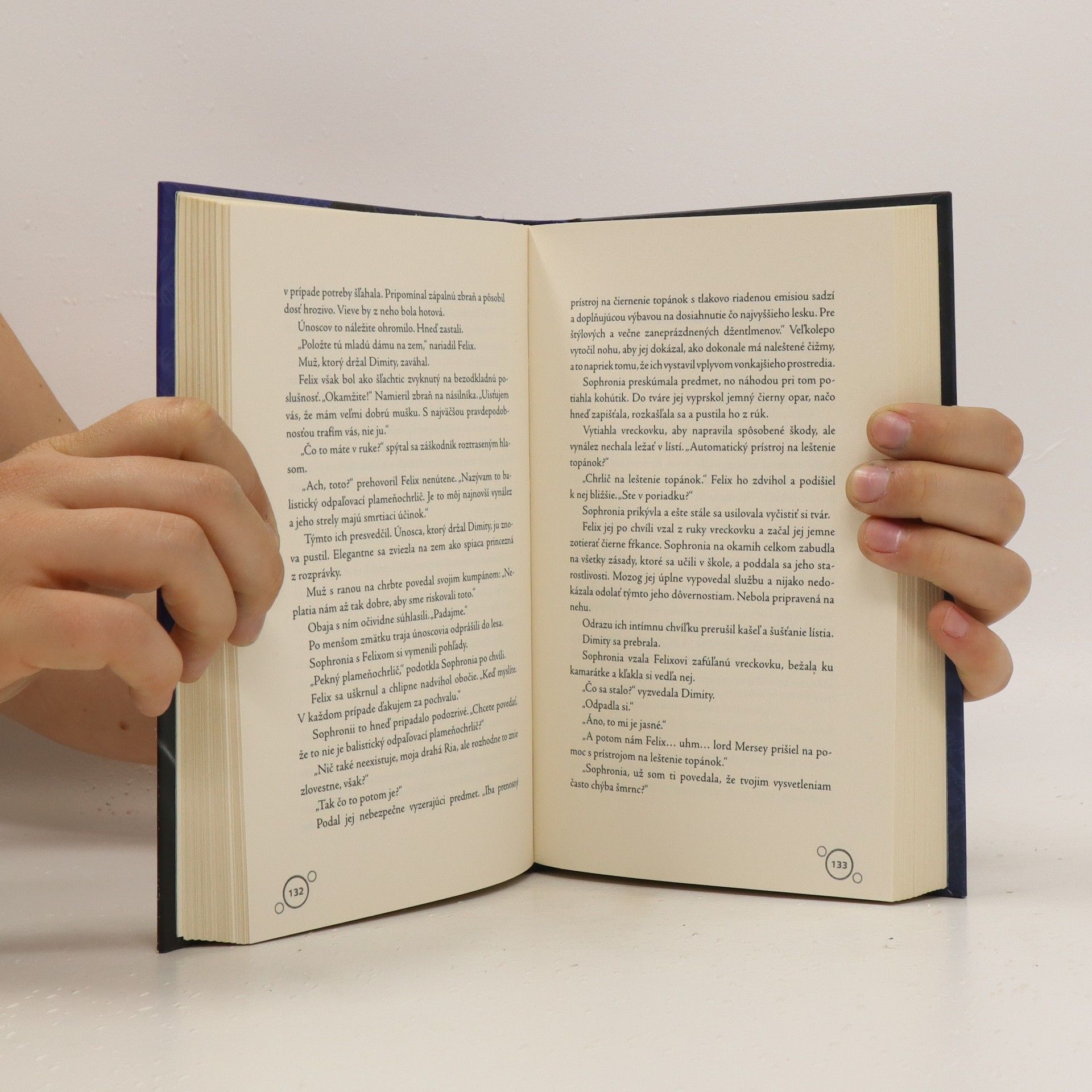 Gail Carriger Poklony a sprisahania