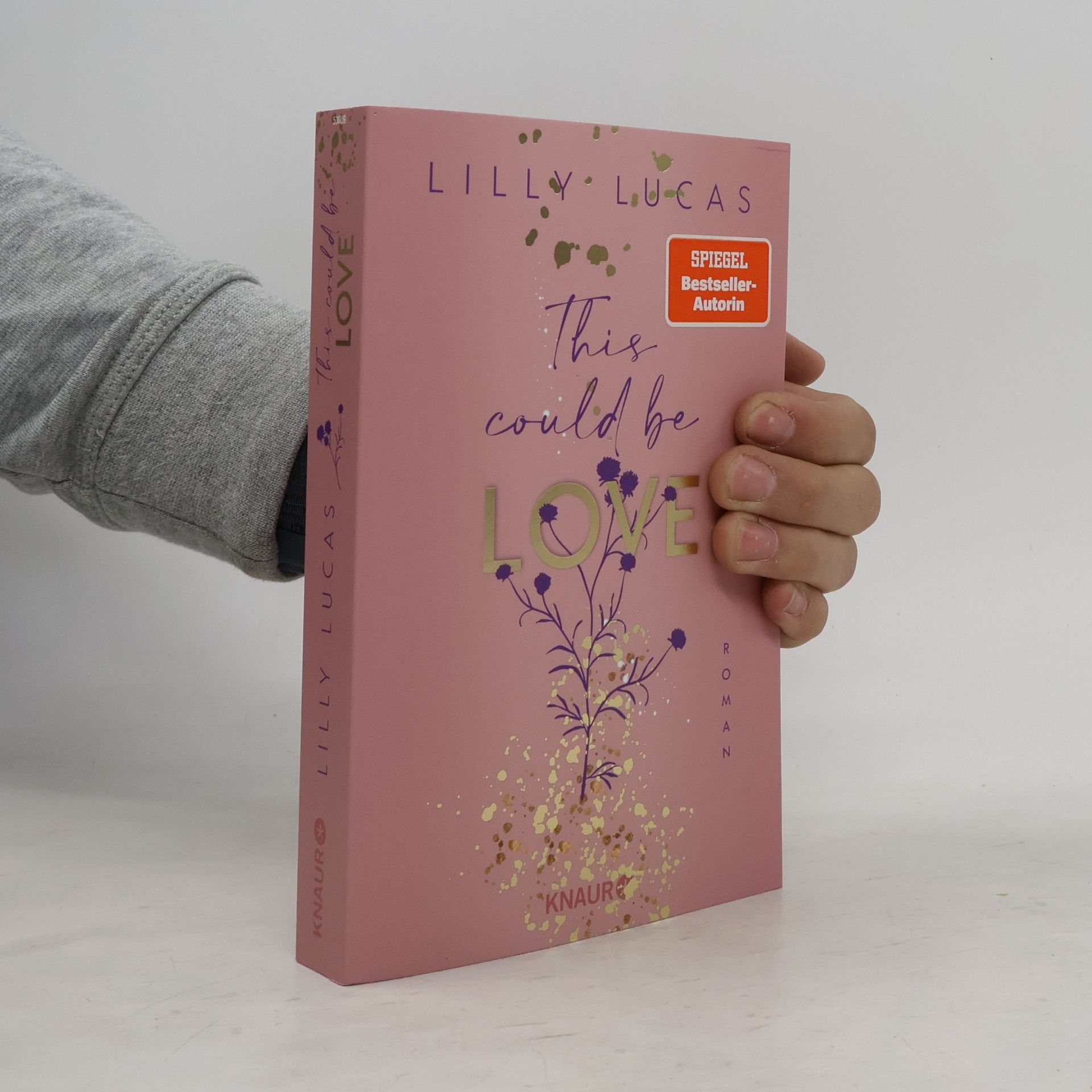 Lilly Lucas This could be love