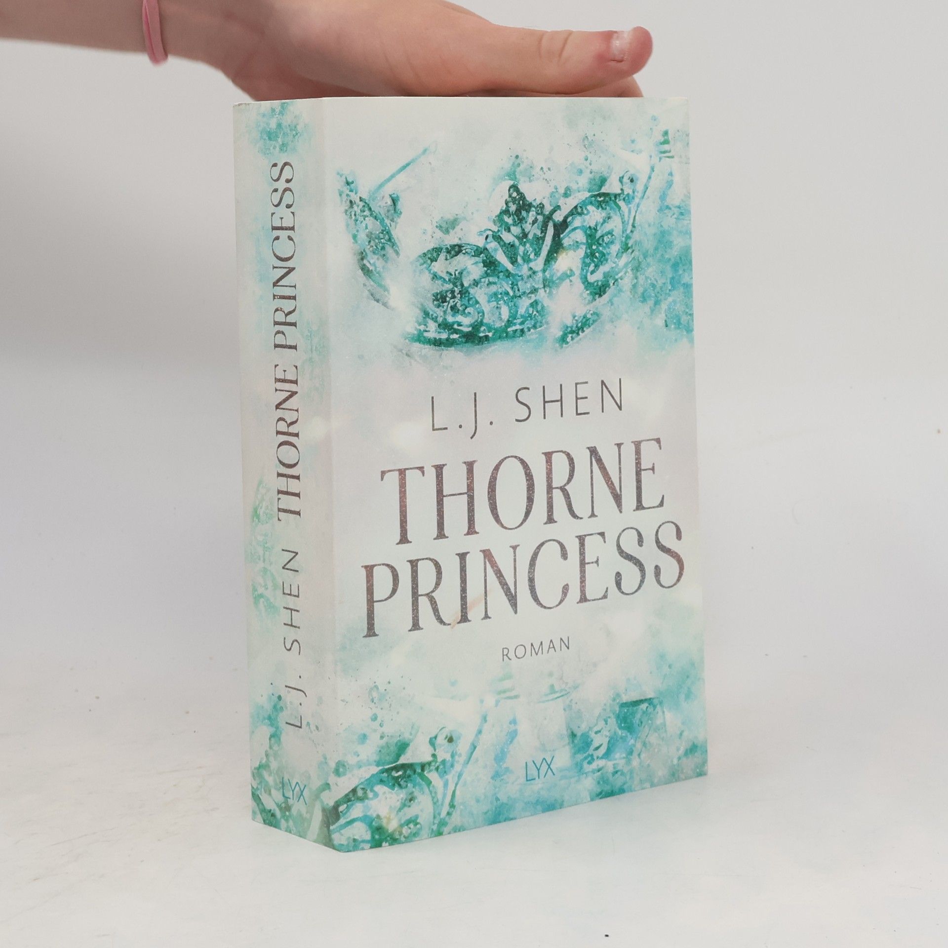 L. J.  Shen Thorne Princess