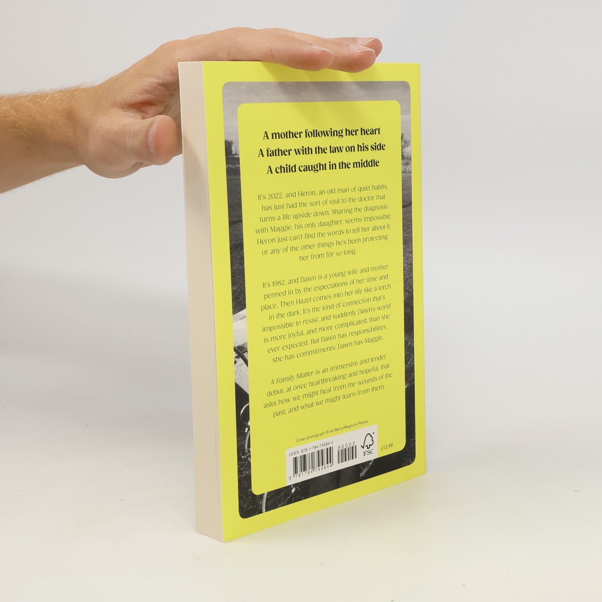 Claire Lynch A Family Matter: Winner of the Nero Book Awards Gold Prize Book of the Year 2025