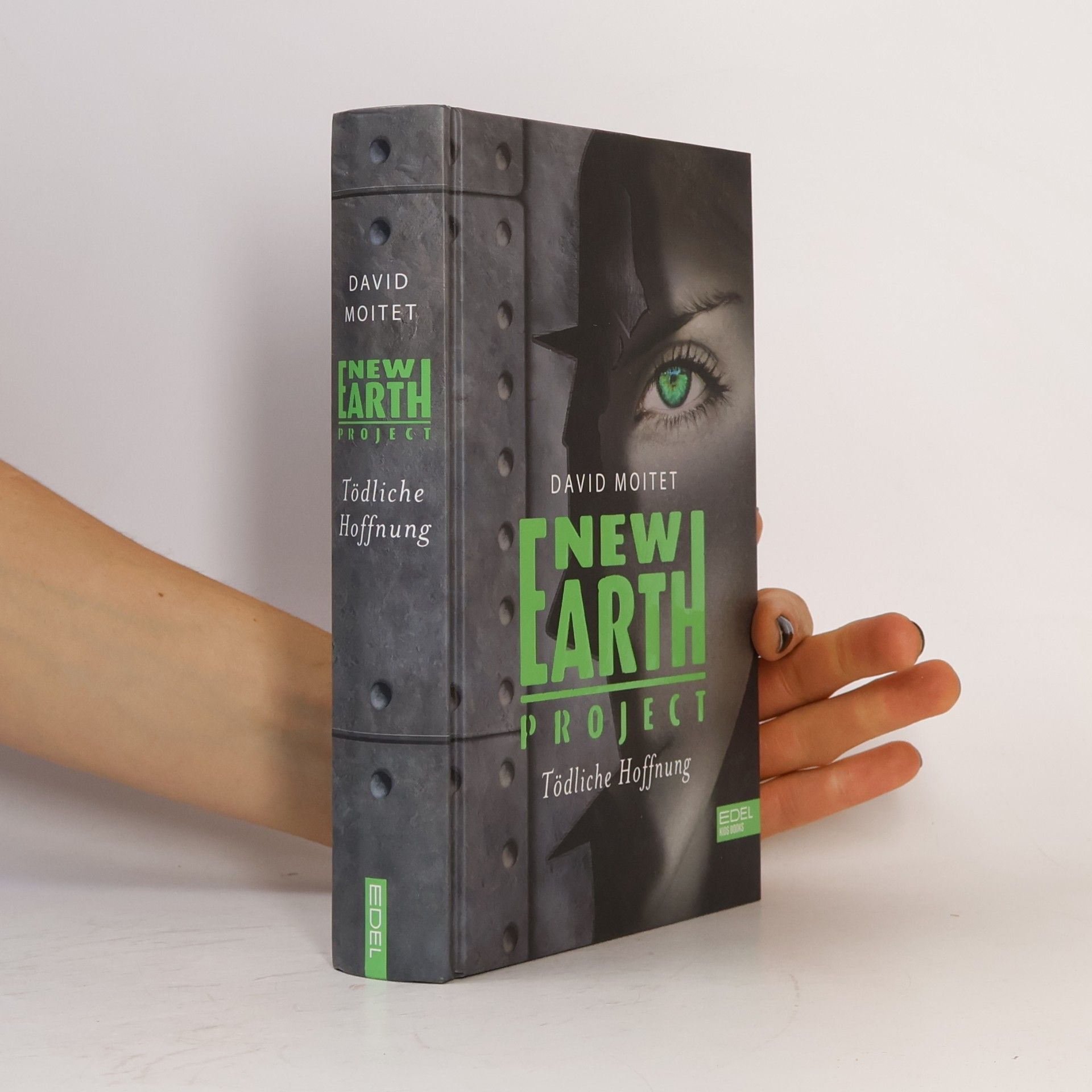 David Moitet New Earth Project