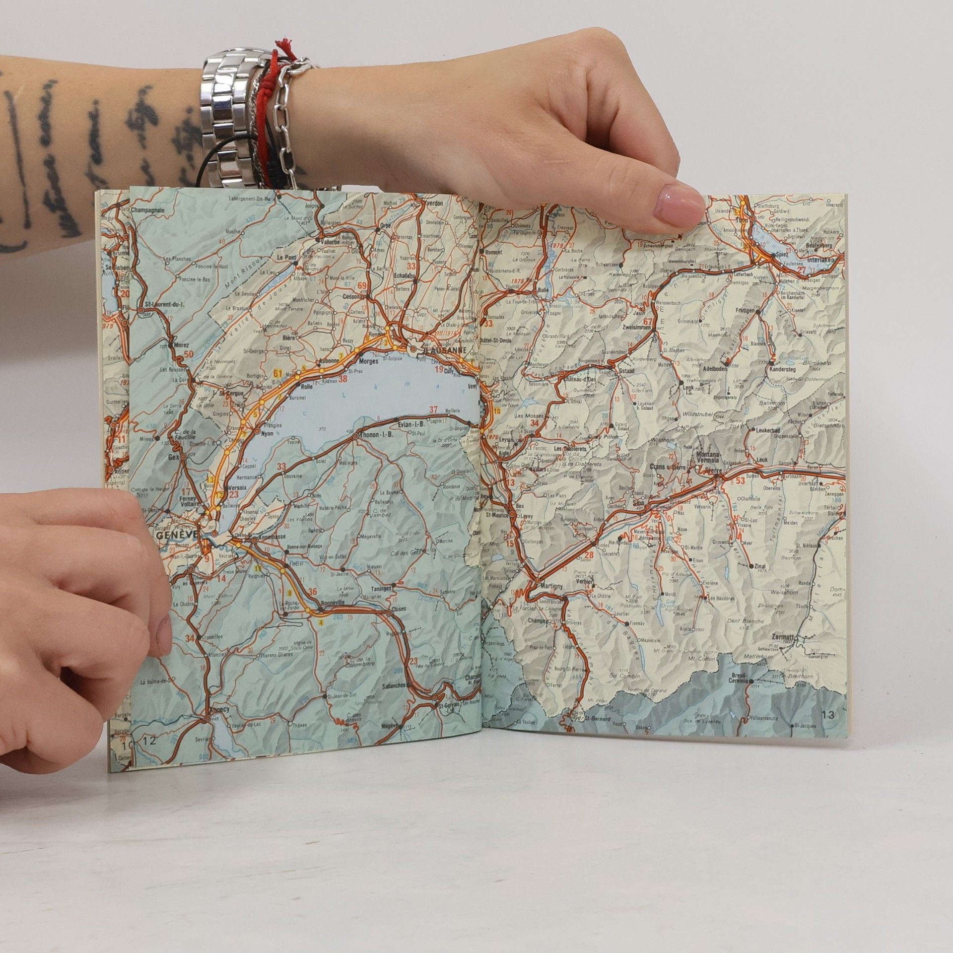 kolektiv Taschenatlas. Schweiz, Europa, Welt