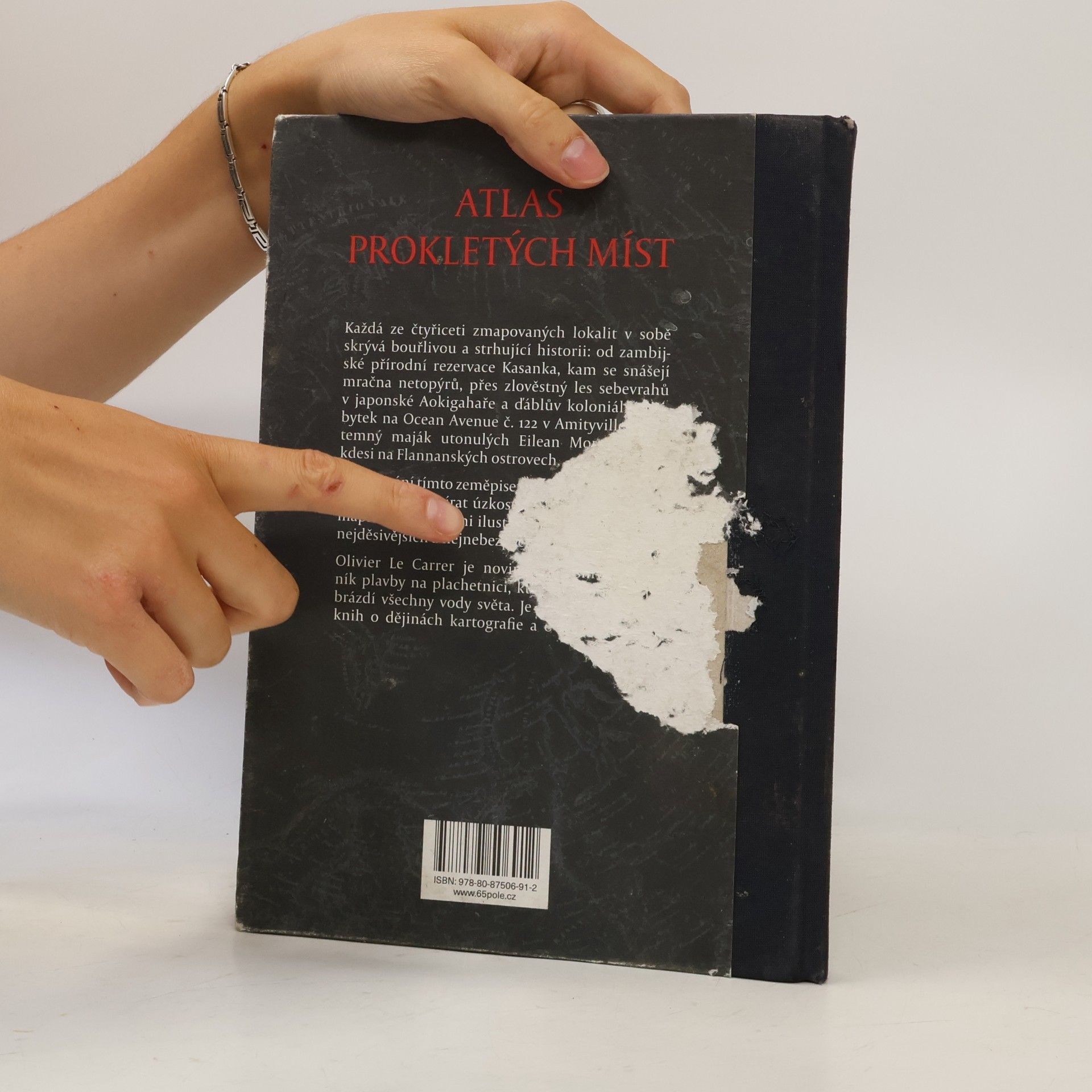 Olivier Le Carrer Atlas prokletých míst