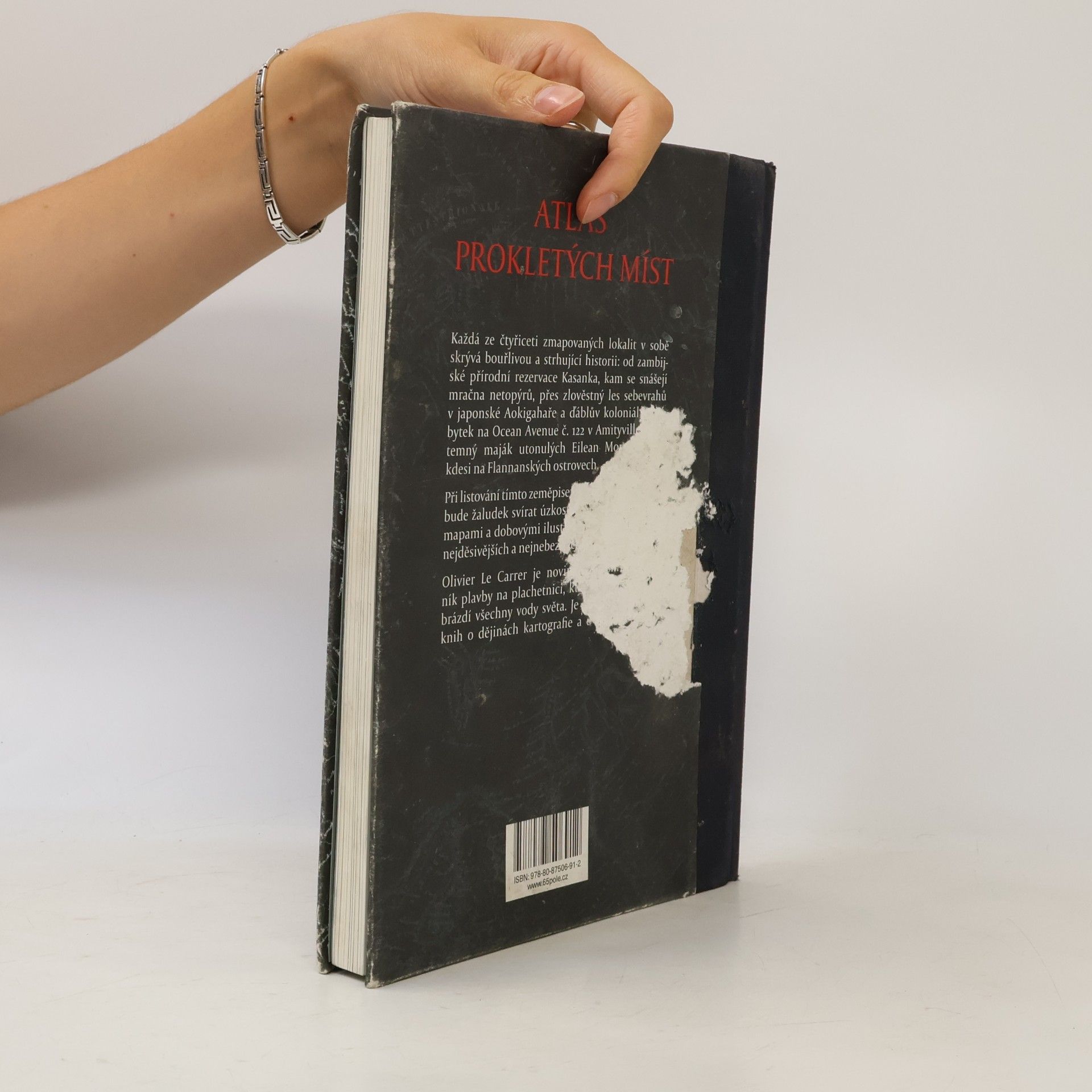 Olivier Le Carrer Atlas prokletých míst