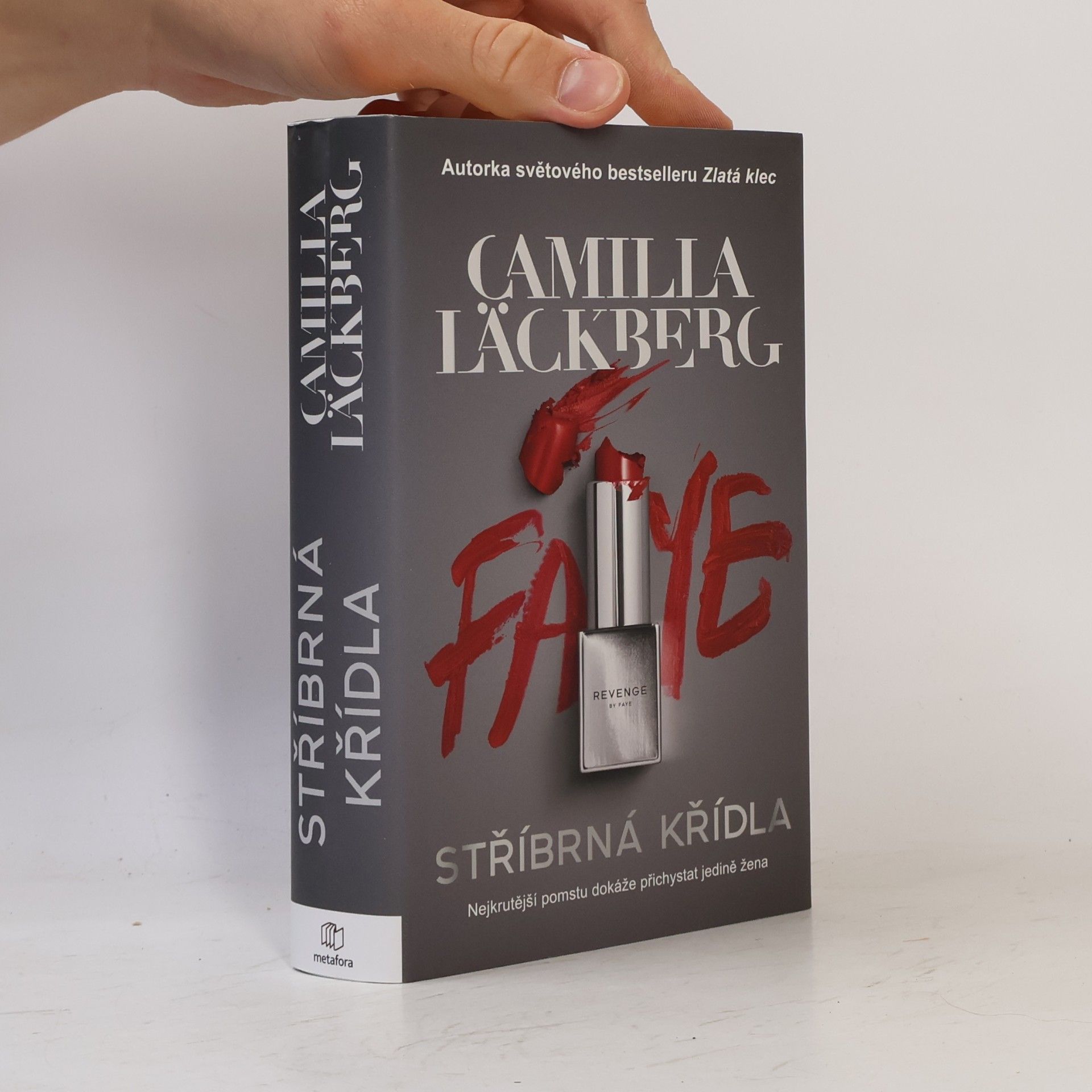 Camilla Läckberg Stříbrná křídla. Nejkrutější pomstu může přichystat jedině žena