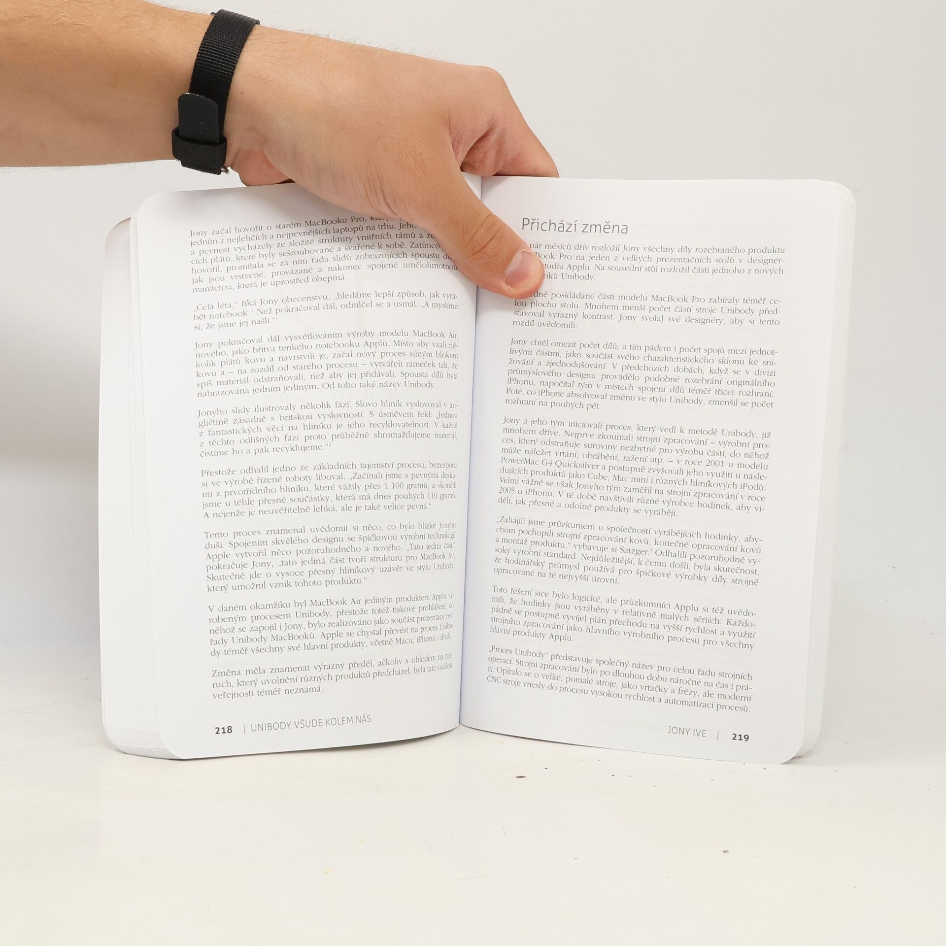 Leander Kahney Jony Ive - Génius stojící za nejlepšími produkty Apple