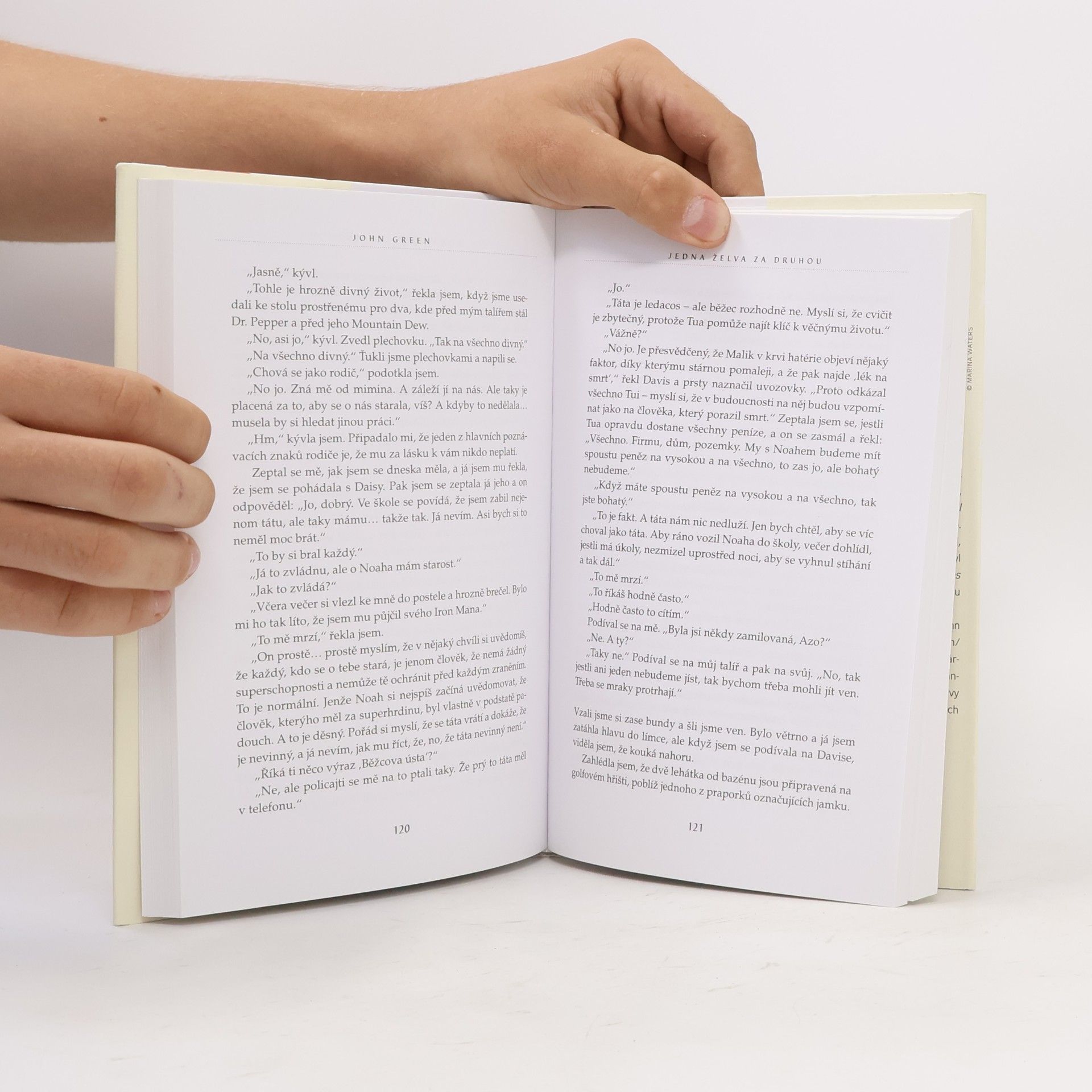 John Green Jedna želva za druhou