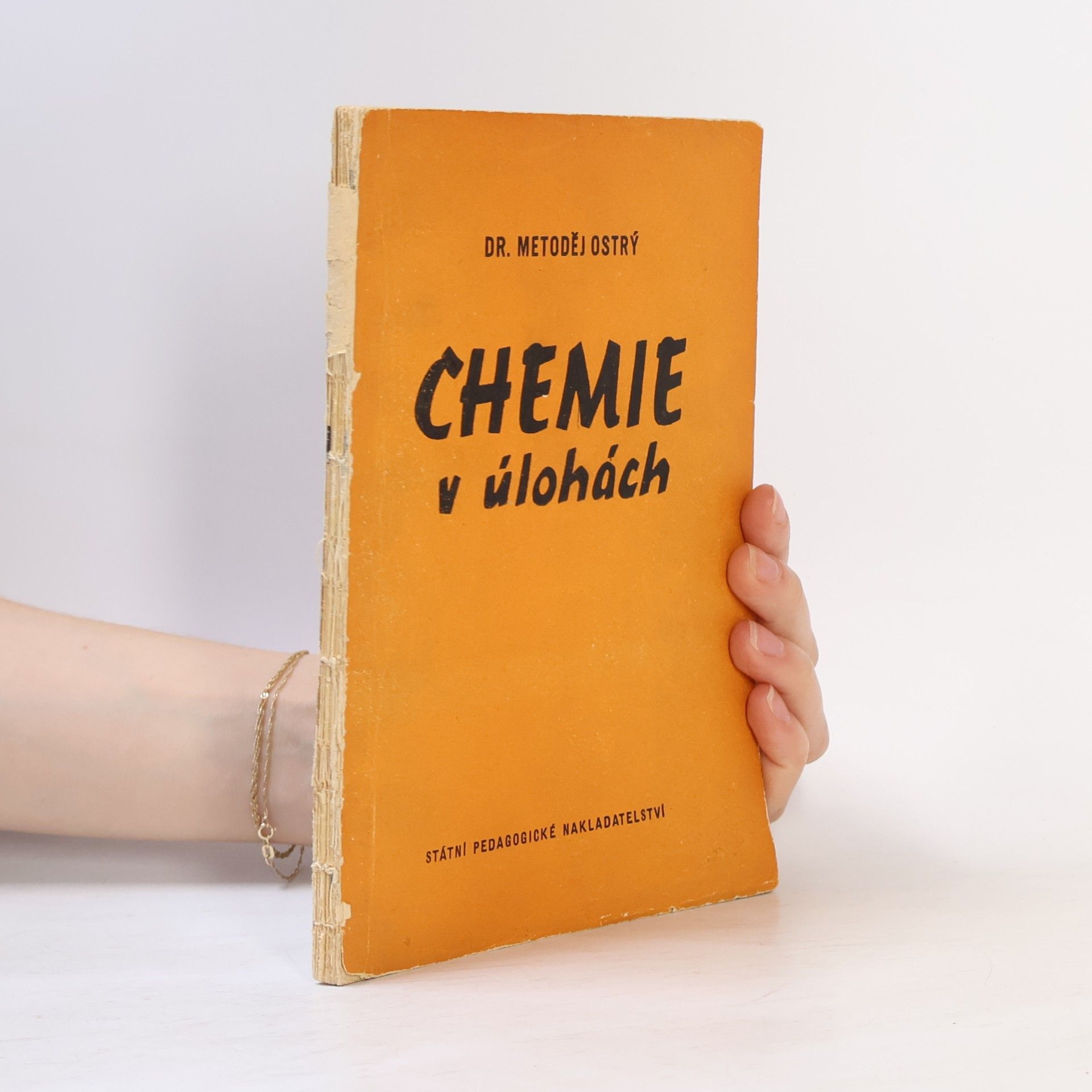 Metoděj Ostrý Chemie v úlohách