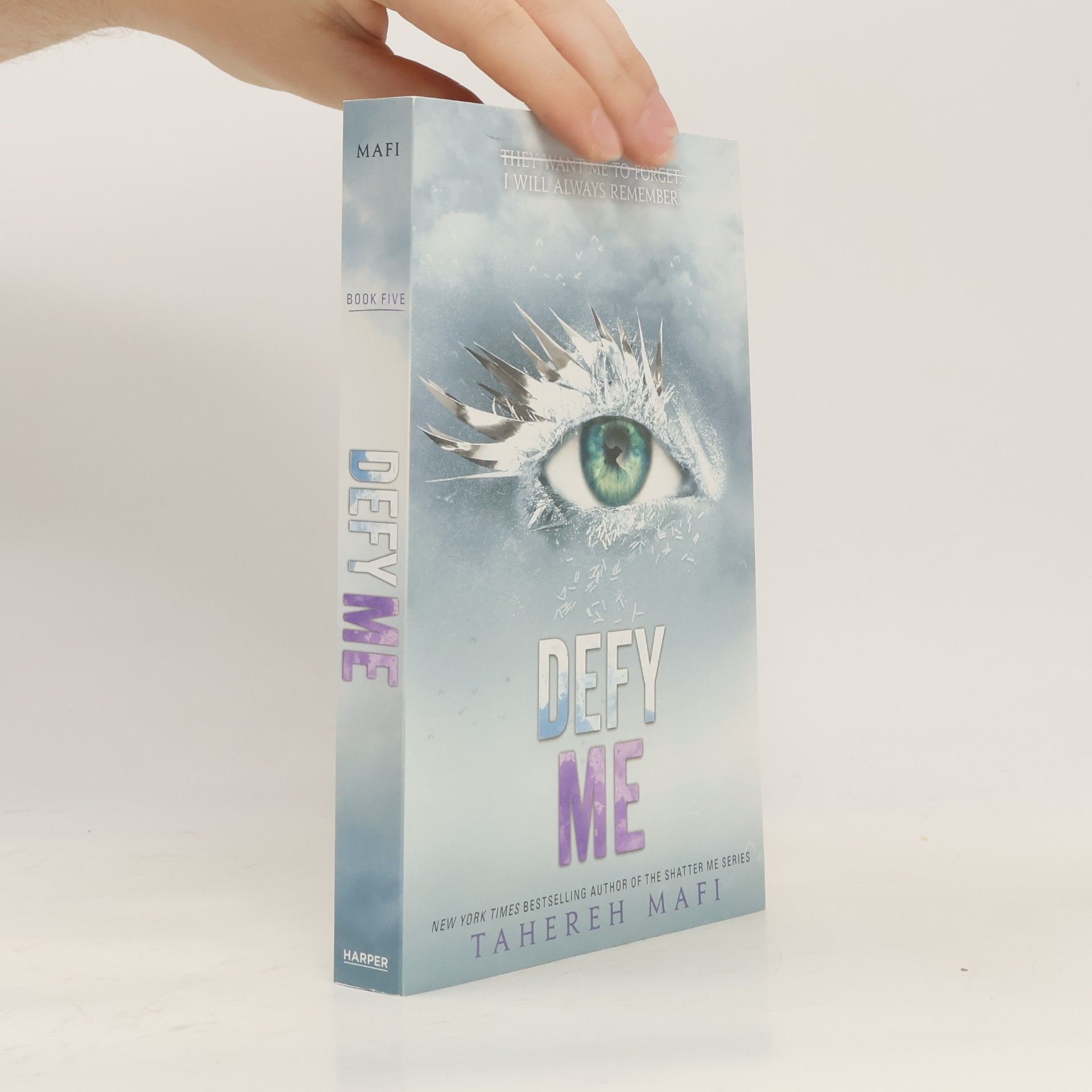 Тагере Мафі Defy Me