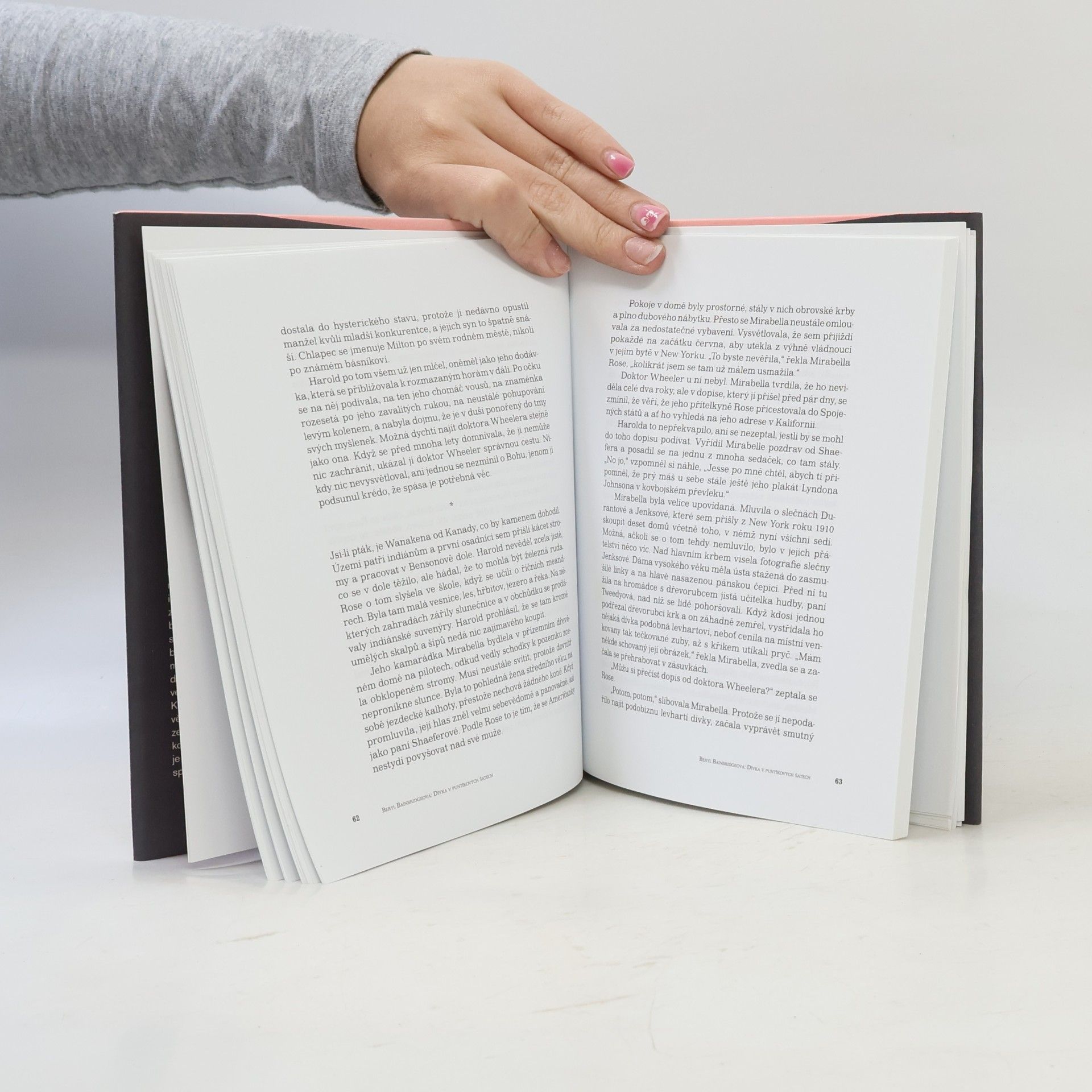 Beryl Bainbridge Dívka v puntíkových šatech