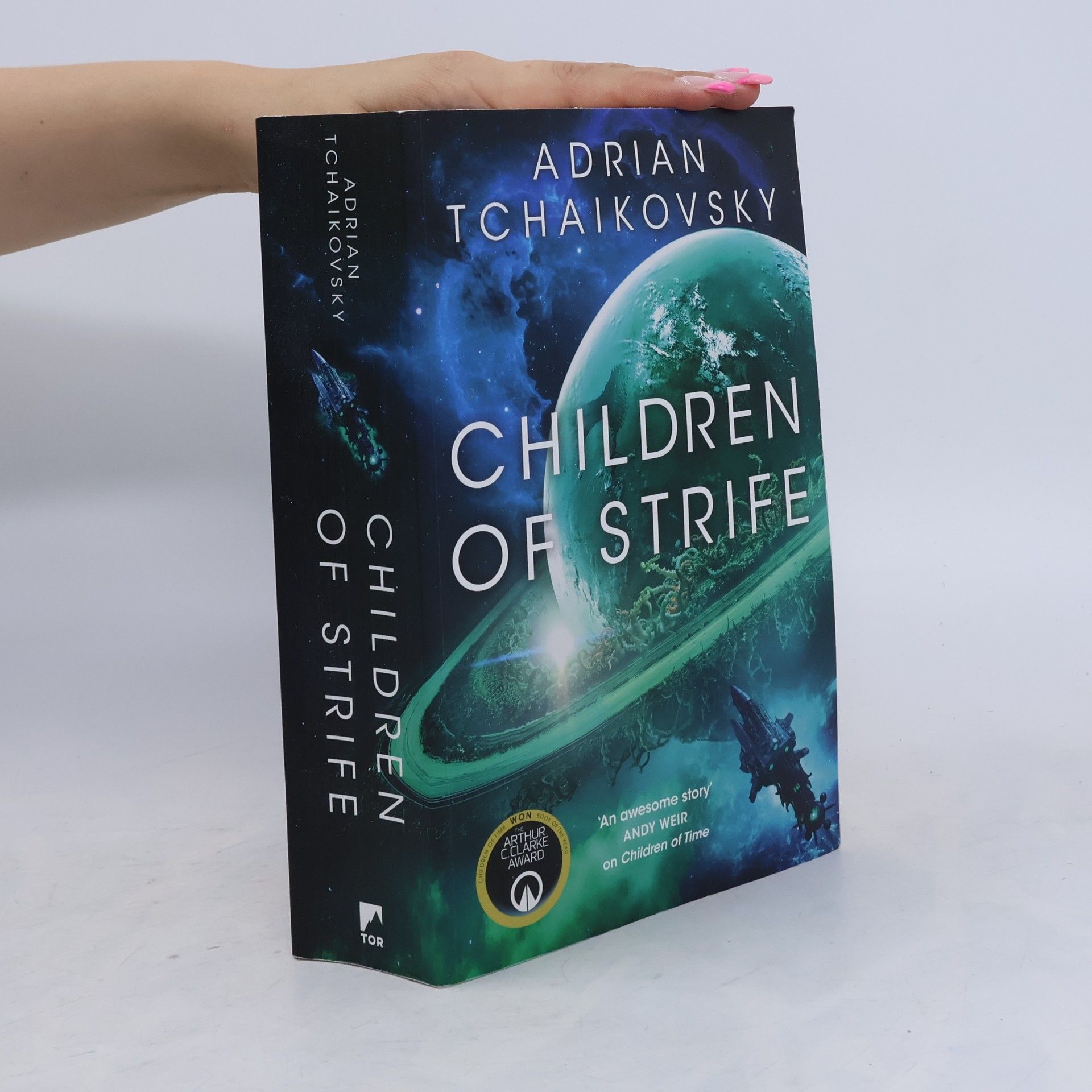 Adrian Tchaikovsky The Children of Time Novels - 4: Children of Strife
