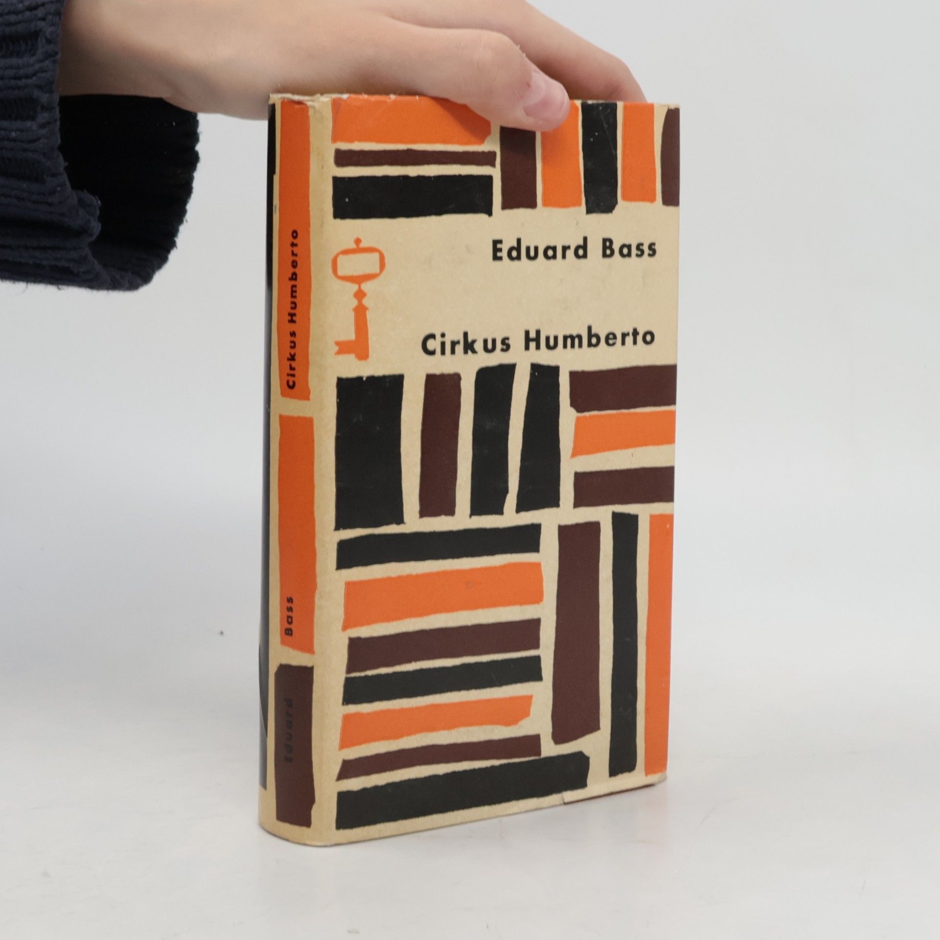 Eduard Bass Cirkus Humberto