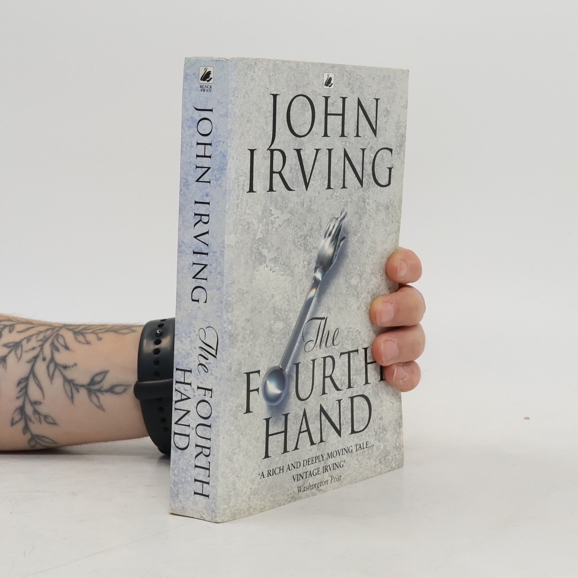 John Irving The fourth hand