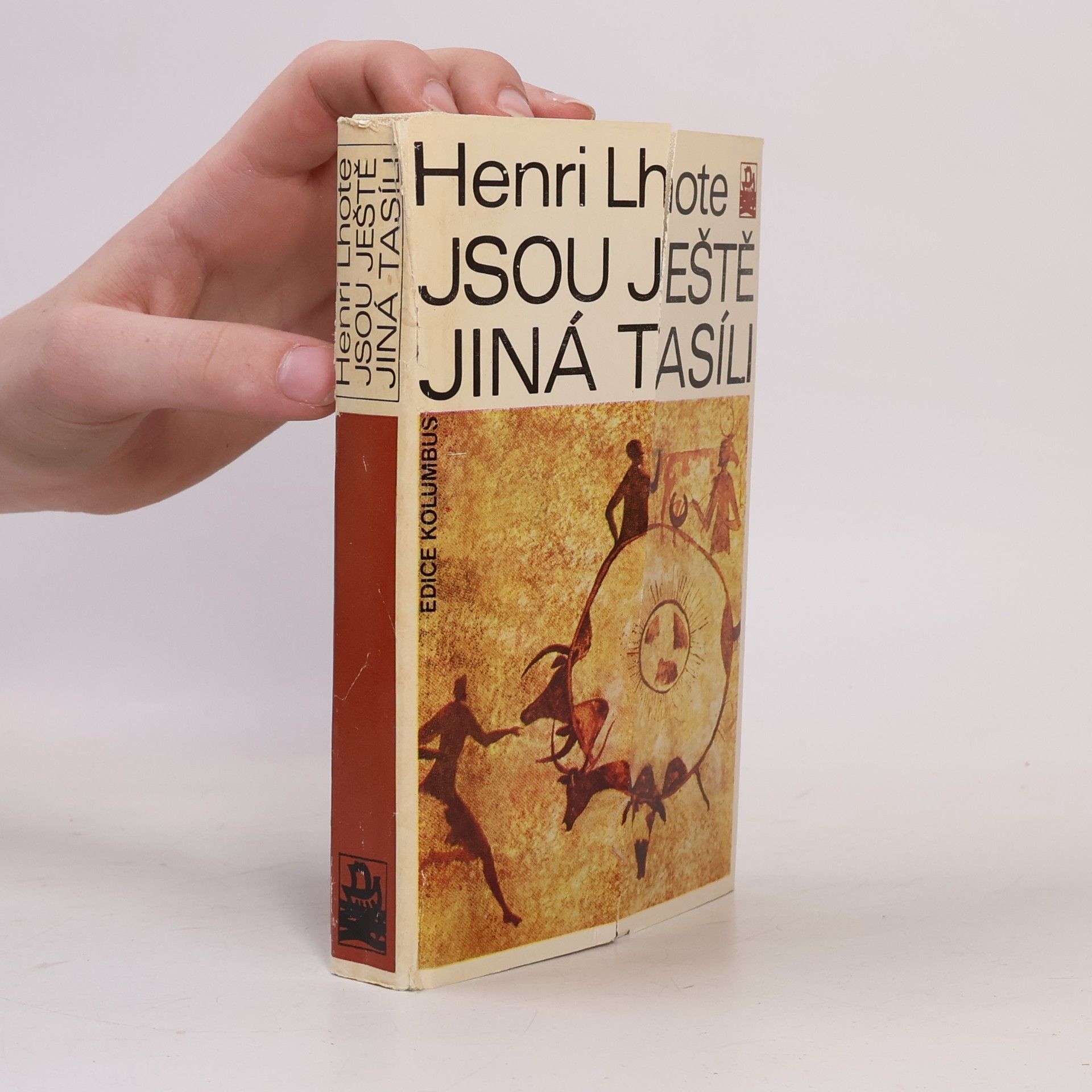 Henri Lhote Jsou ještě jiná Tasíli