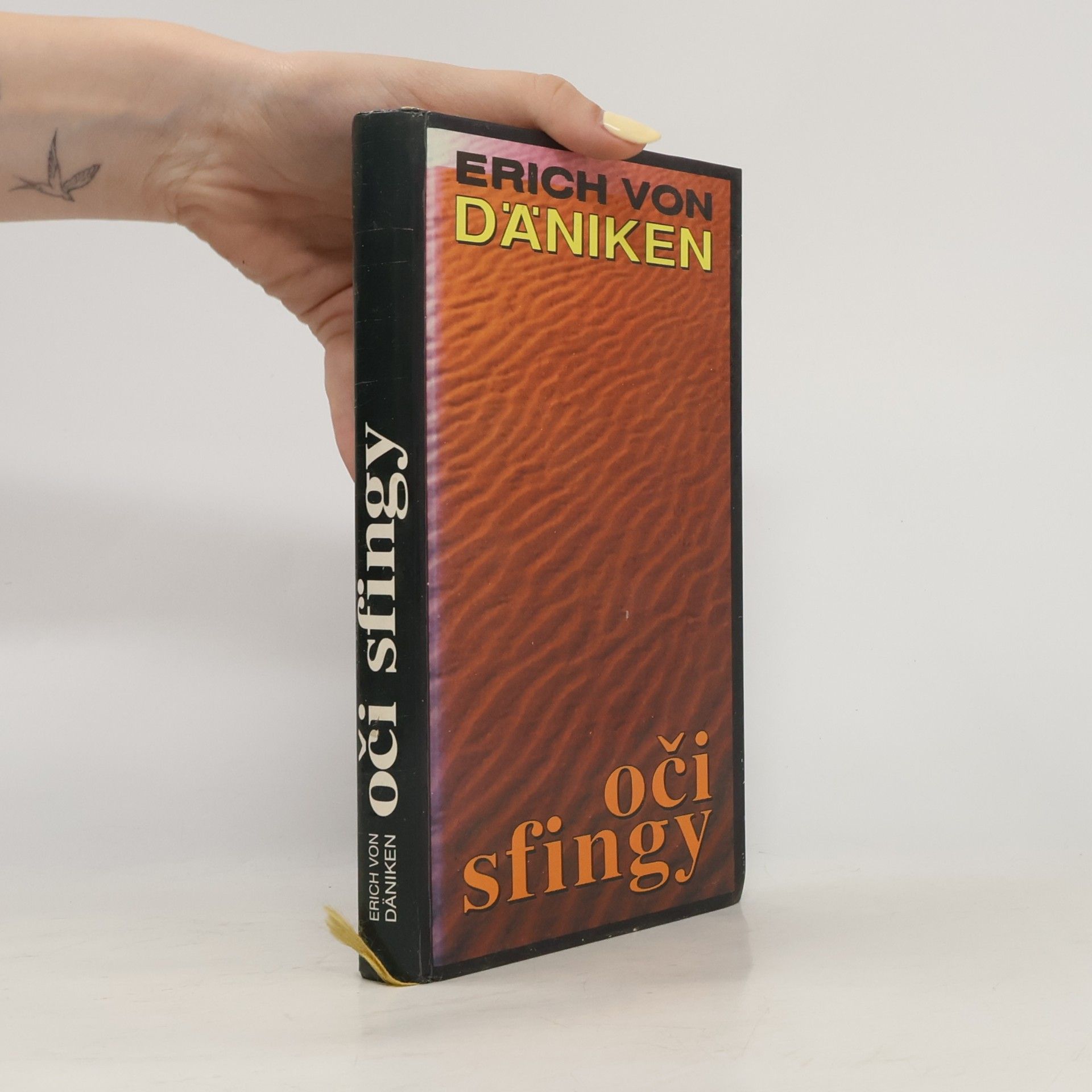 Erich von Däniken Oči sfingy
