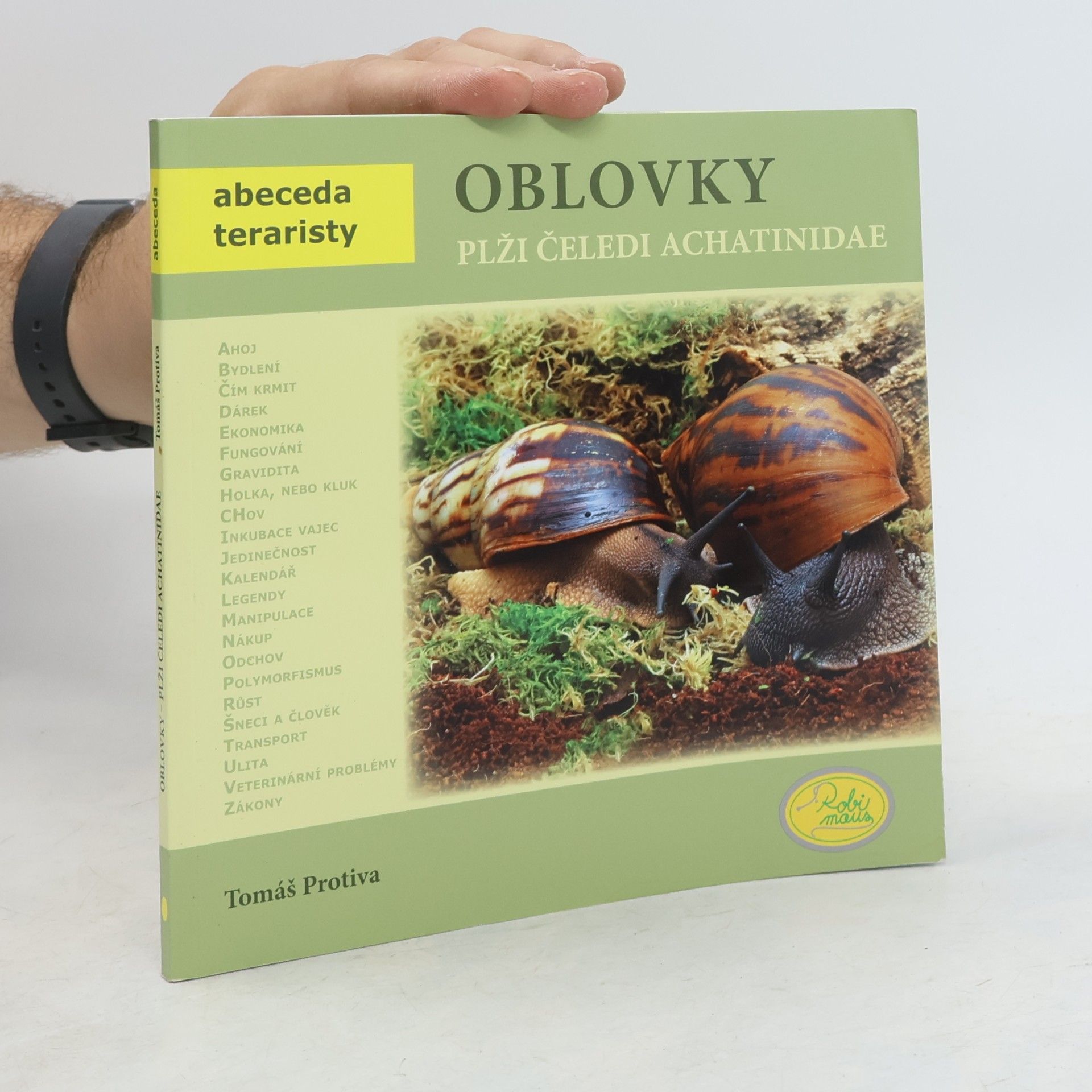 Tomáš Protiva Oblovky: Plži čeledi Achatinidae