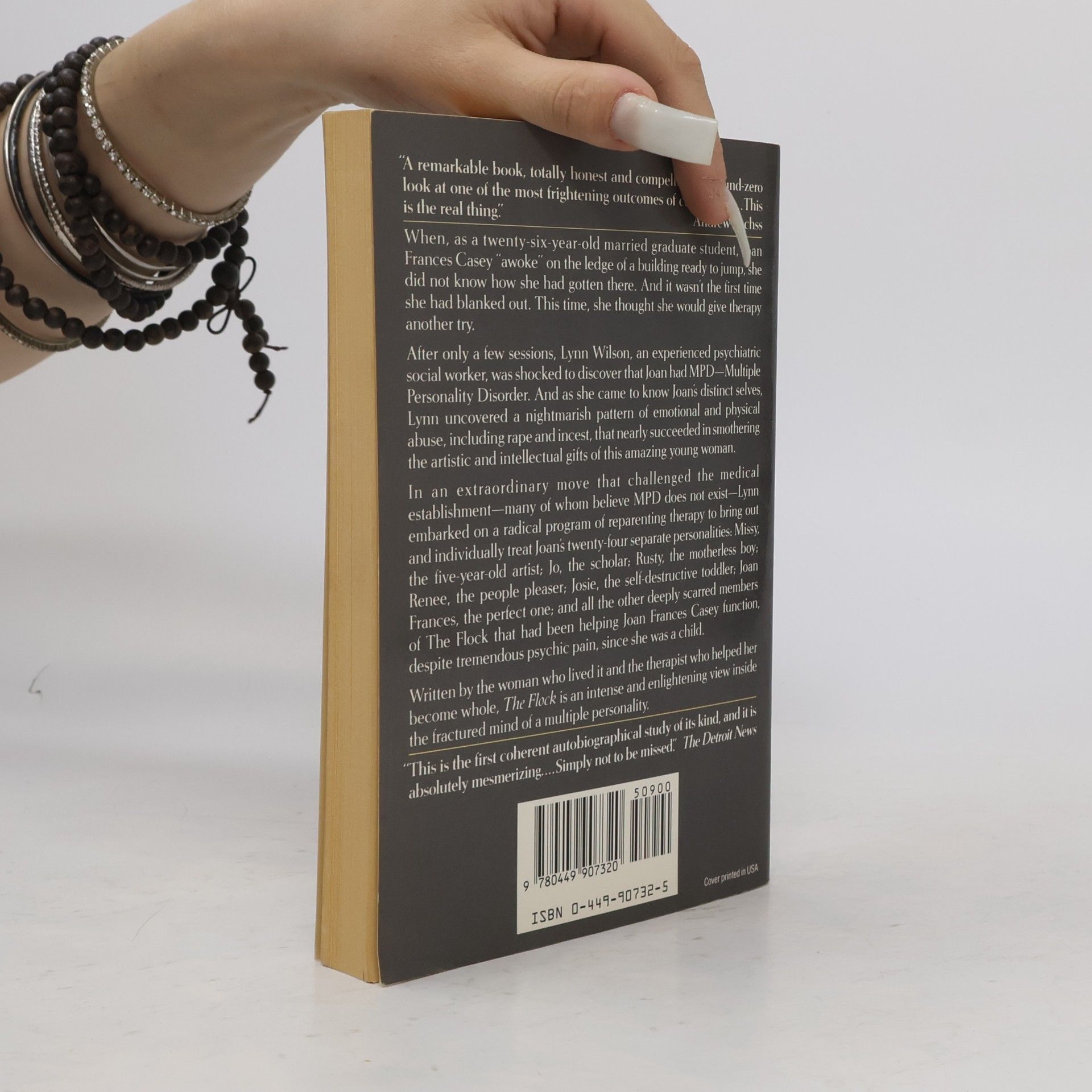 Joan Frances Casey The Flock: The Autobiography of a Multiple Personality