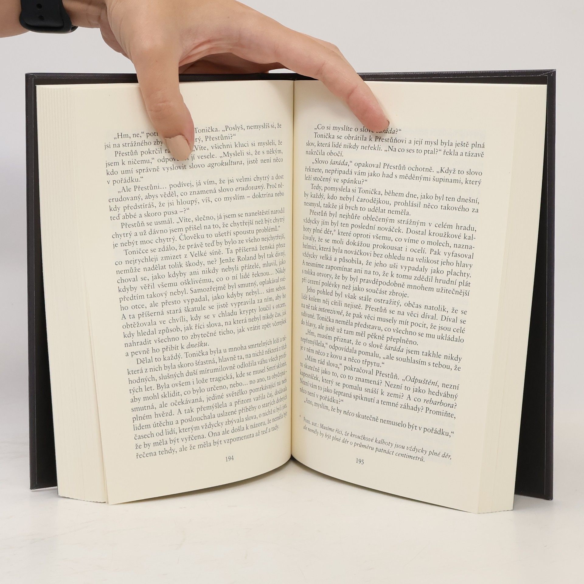Terry Pratchett Obléknu si půlnoc
