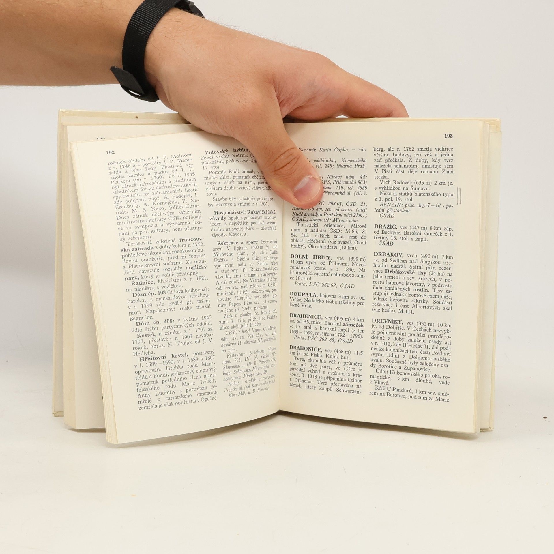 Various authors Střední Povltaví. Turistický průvodce ČSSR