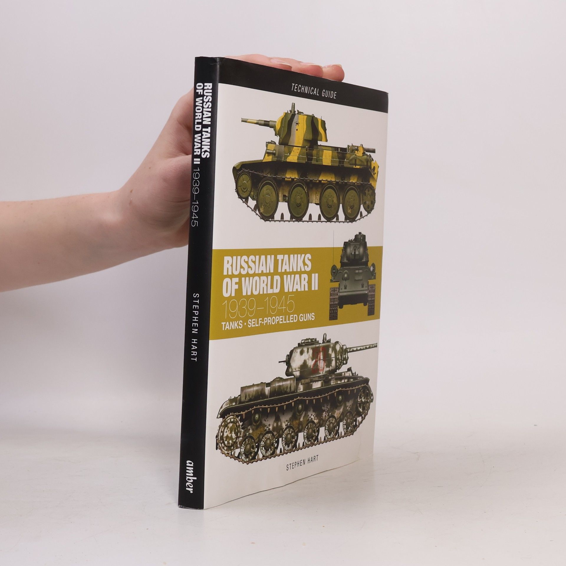 Stephen Hart Russian Tanks of World War II