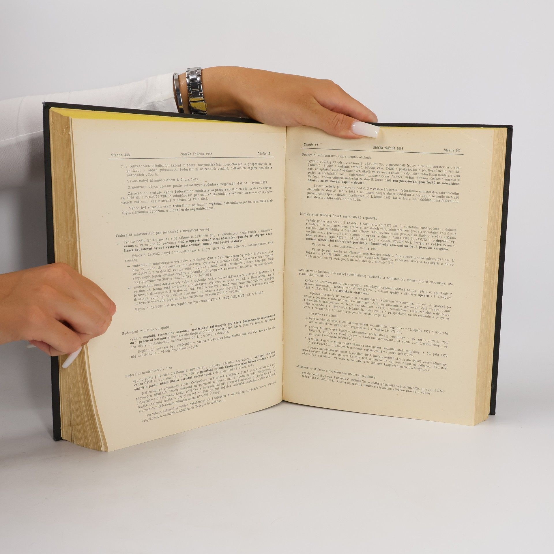 Autorenkollektiv Sbírka zákonů. Roč. 1983. Částka 1-32
