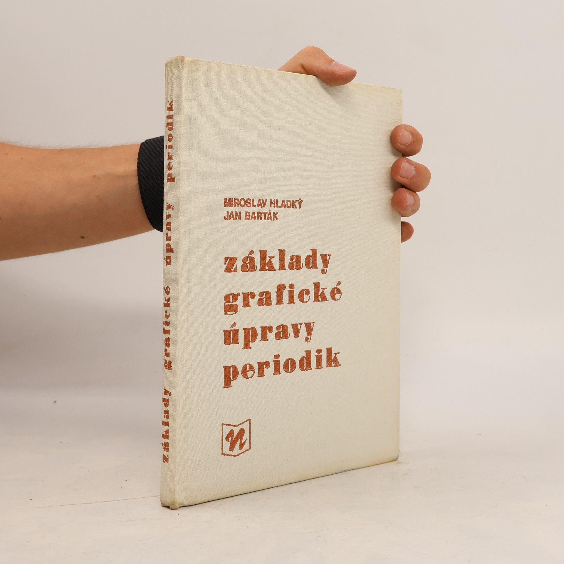 Základy grafické úpravy periodik