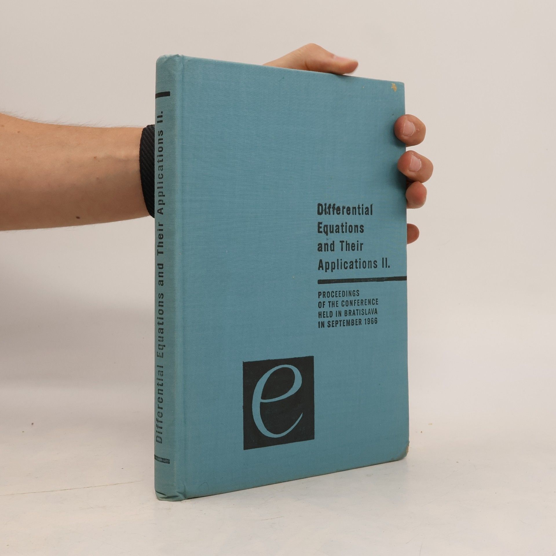 Autorenkollektiv Differential Equations and Their Applications II.