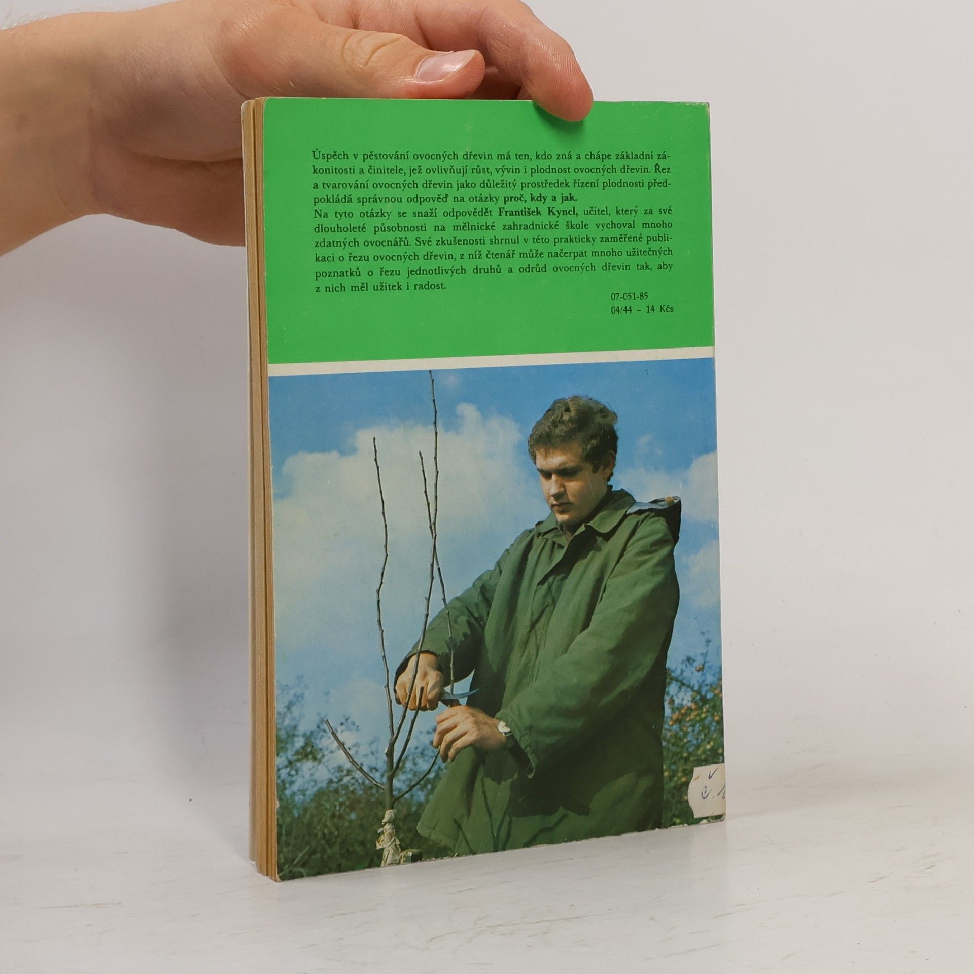 František Kyncl Řez ovocných dřevin