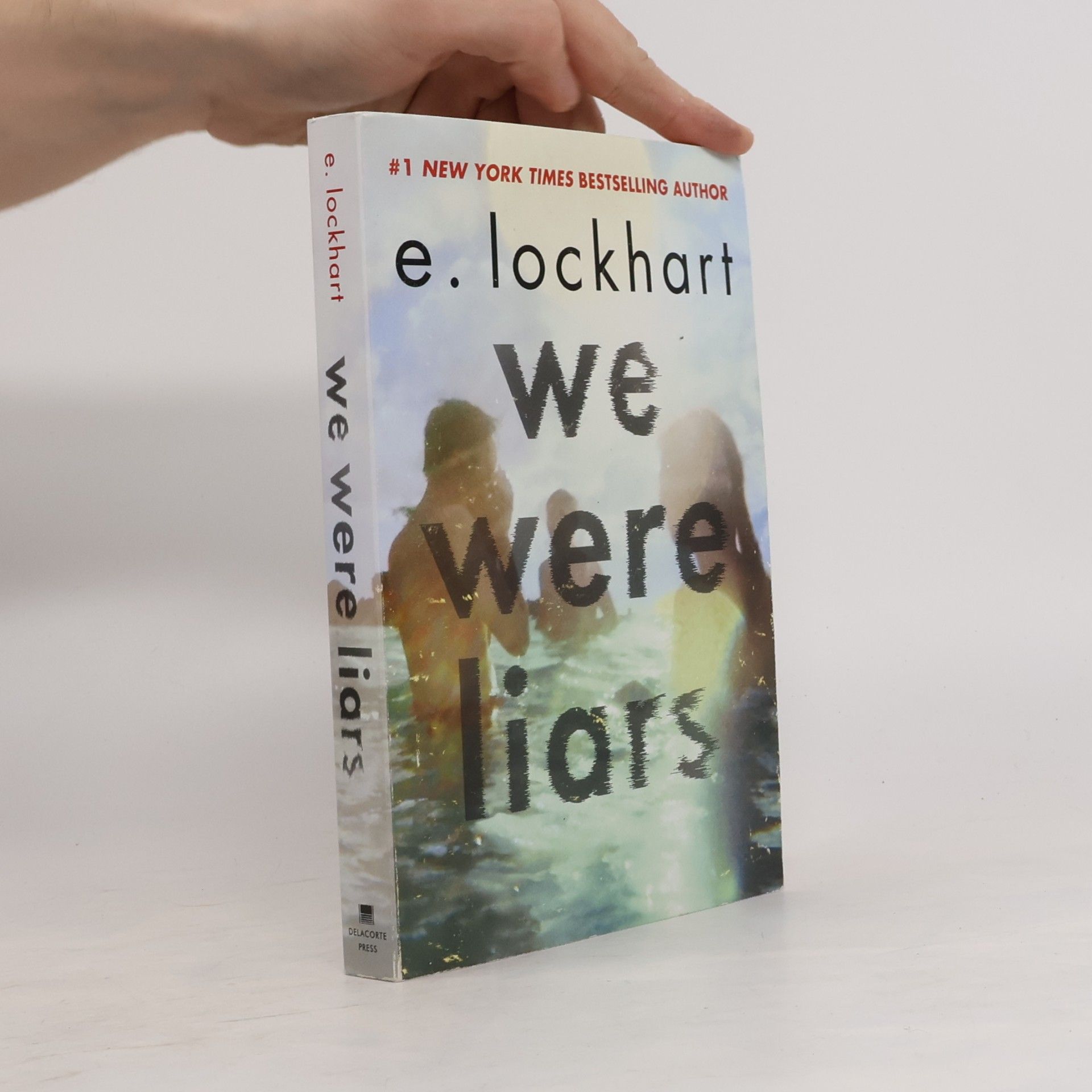 E. Lockhart We Were Liars