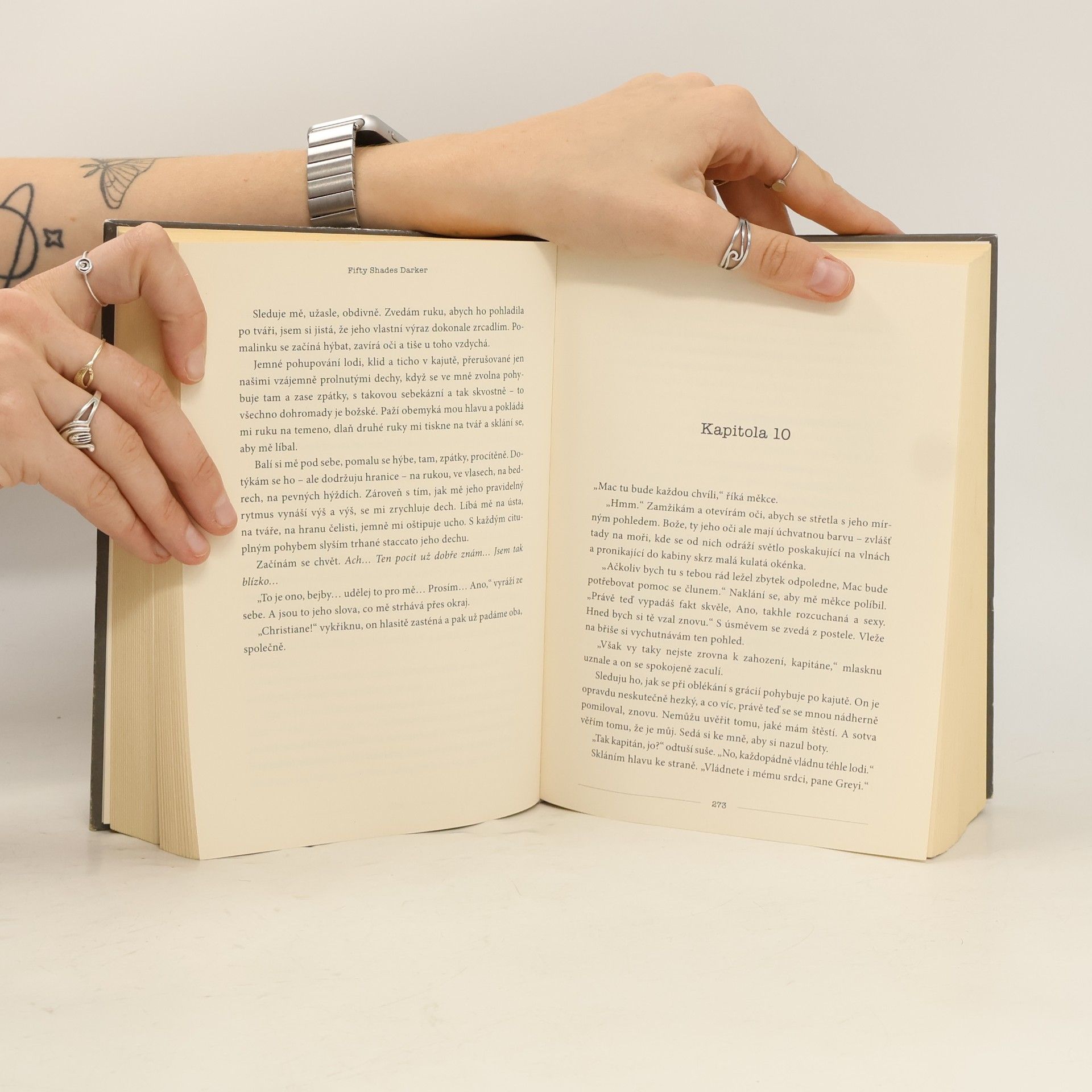 E. L. James Padesát odstínů šedi. Padesát odstínů temnoty.