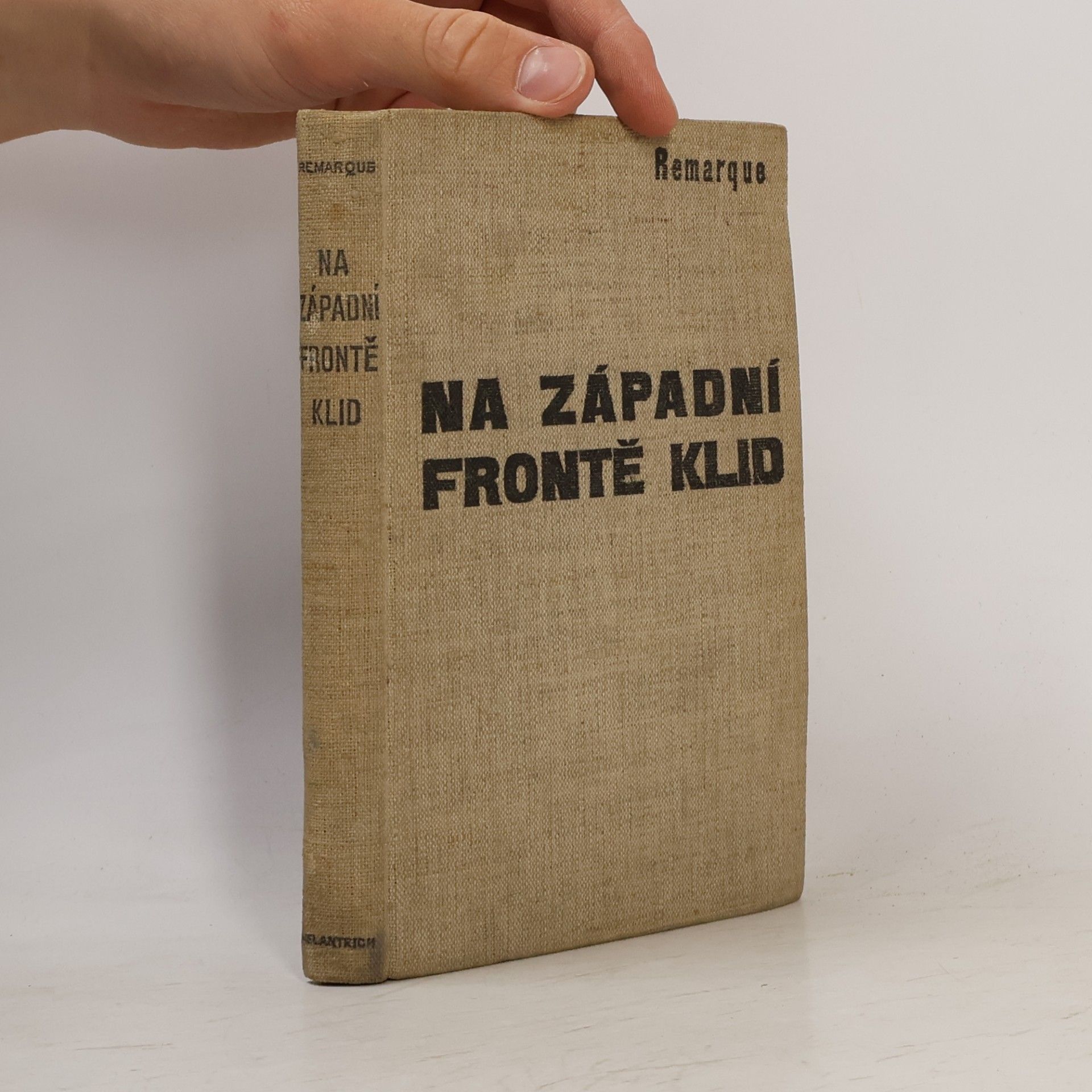 Erich Maria Remarque Na západní frontě klid