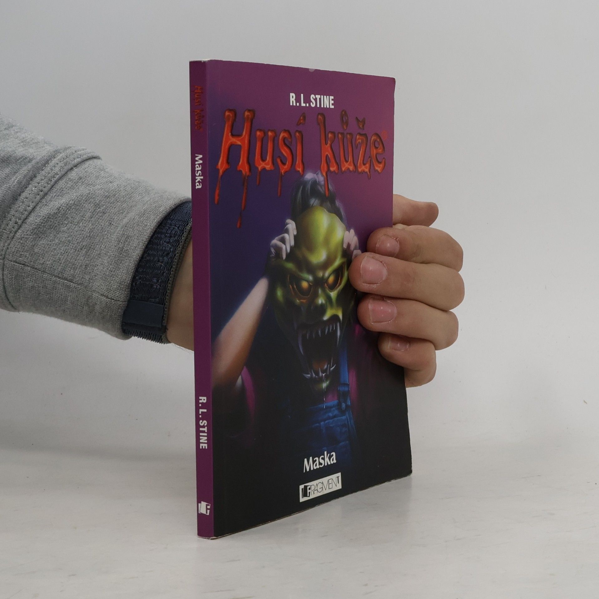 R. L. Stine Maska