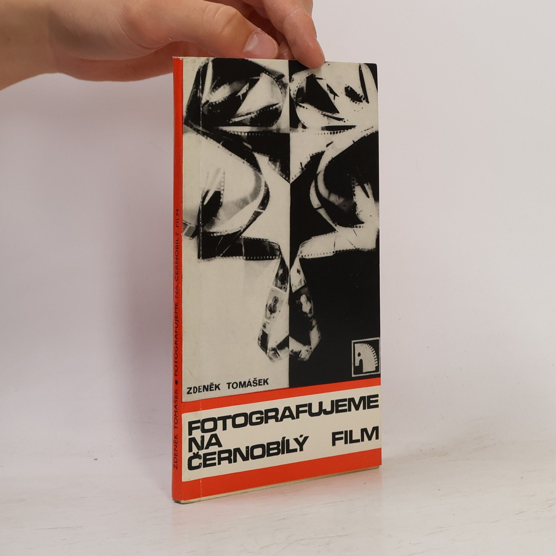 Zdeněk Tomášek Fotografujeme na černobílý film
