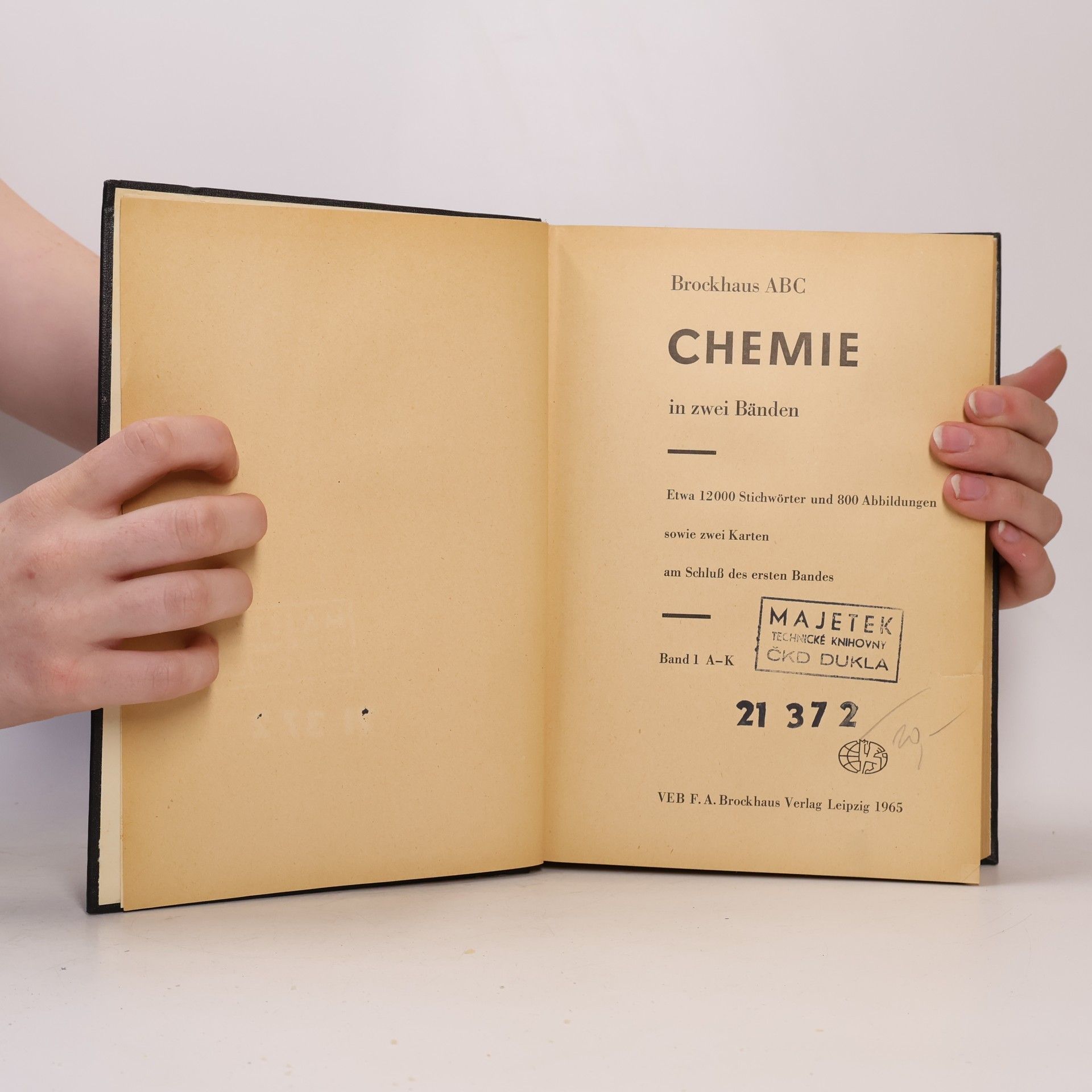 Various authors Brockhaus ABC Chemie 1