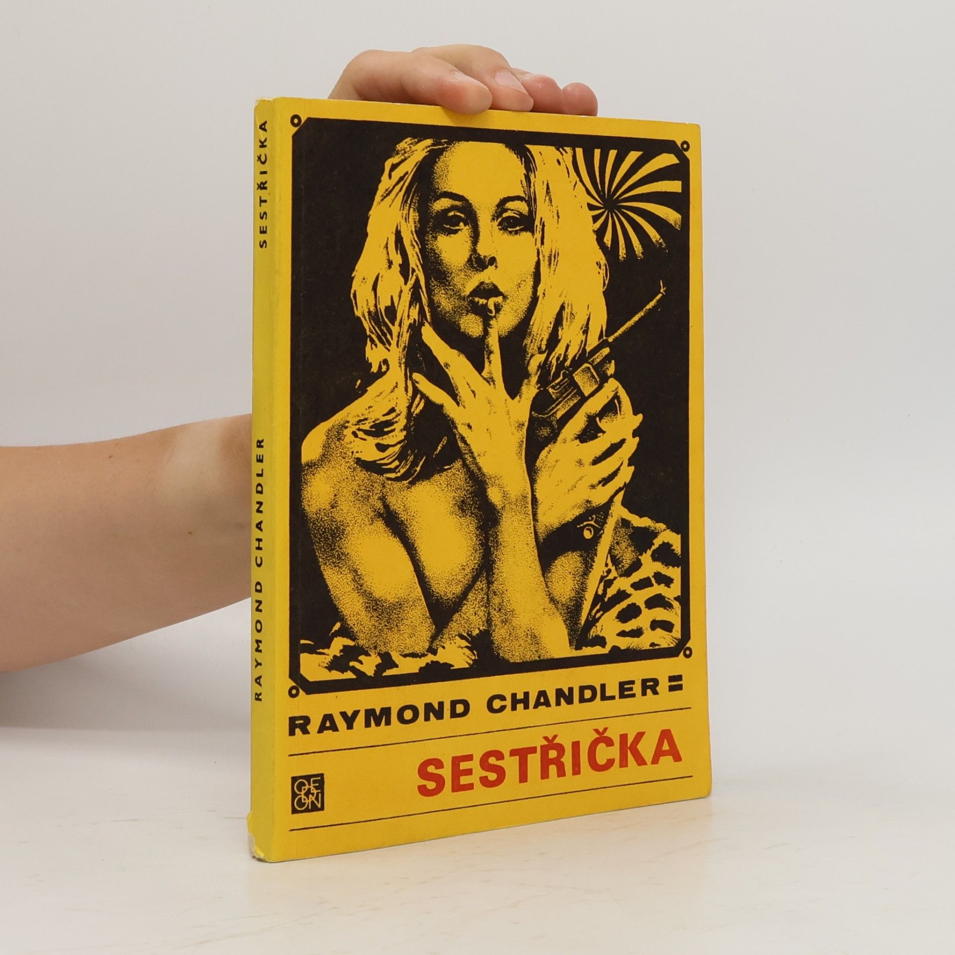 Raymond Chandler Sestřička