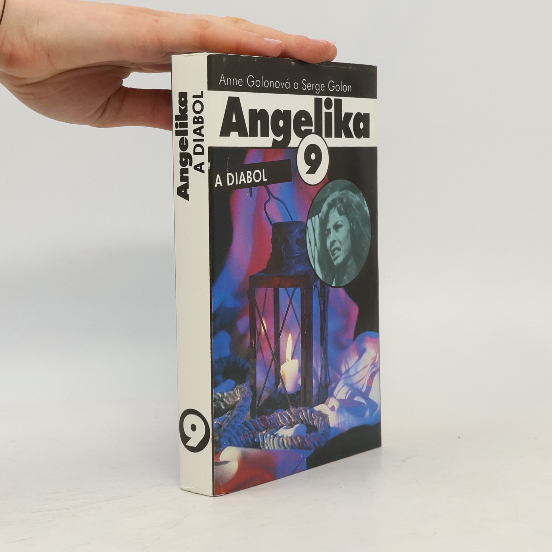 Anne Golon Angelika a diabol
