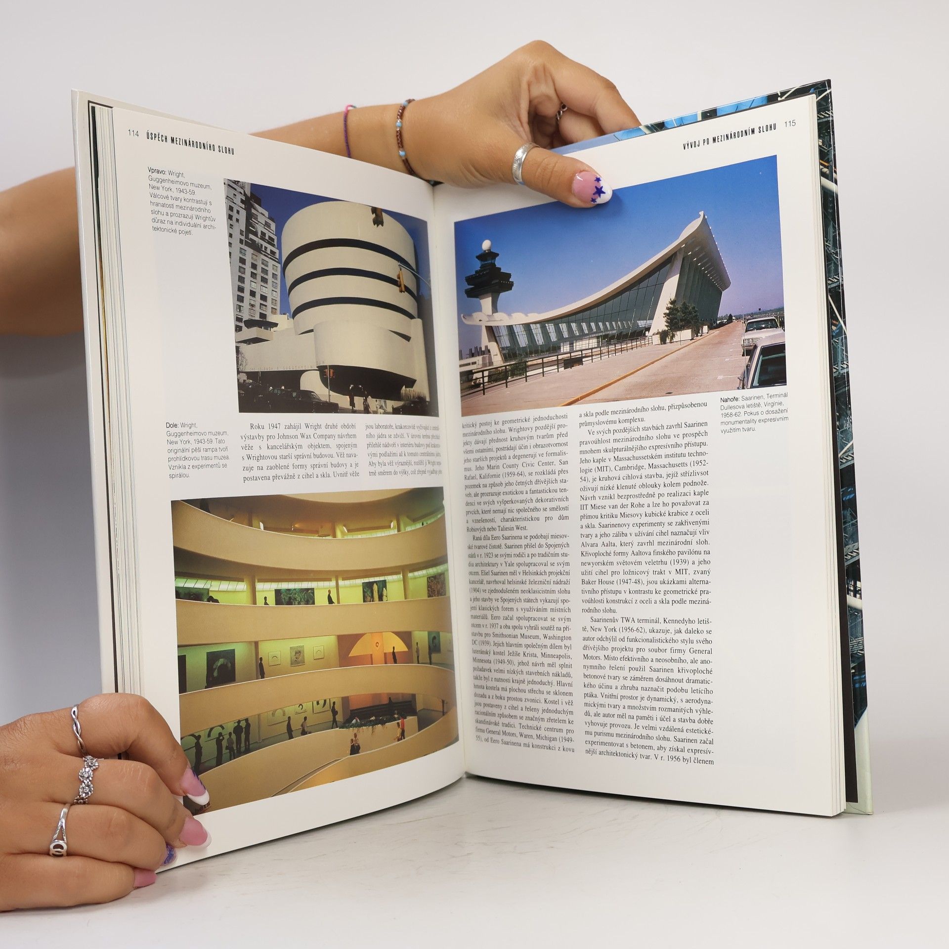 Mary Hollingsworth Architektura 20. století