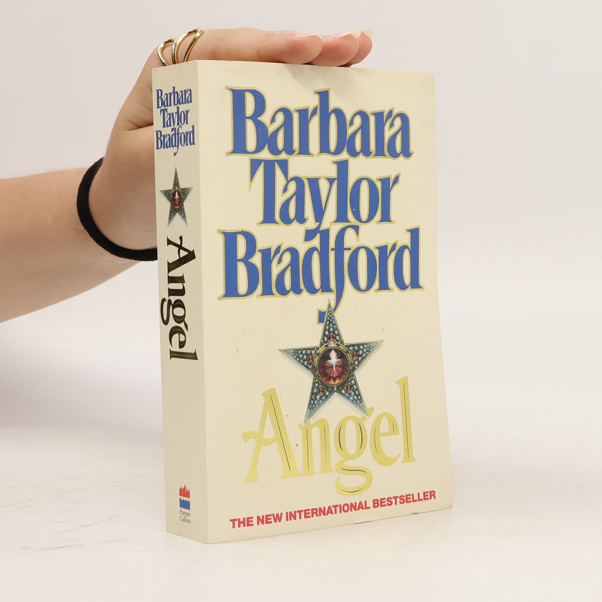Barbara Taylor Bradford Angel