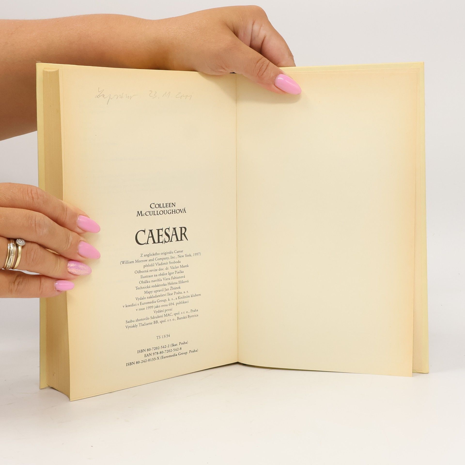 Colleen McCullough Caesar