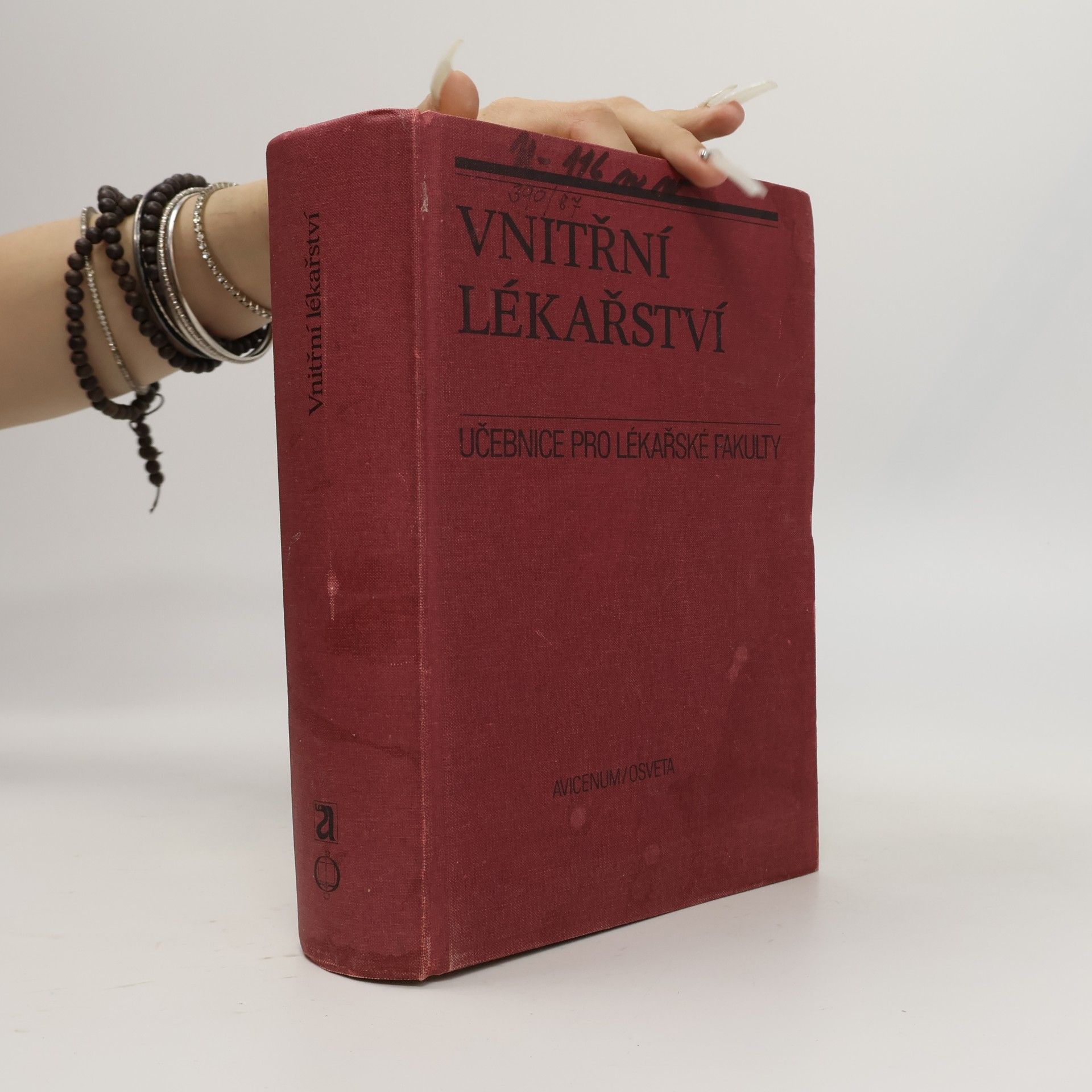 V. Pacovský Vnitřní lékařství