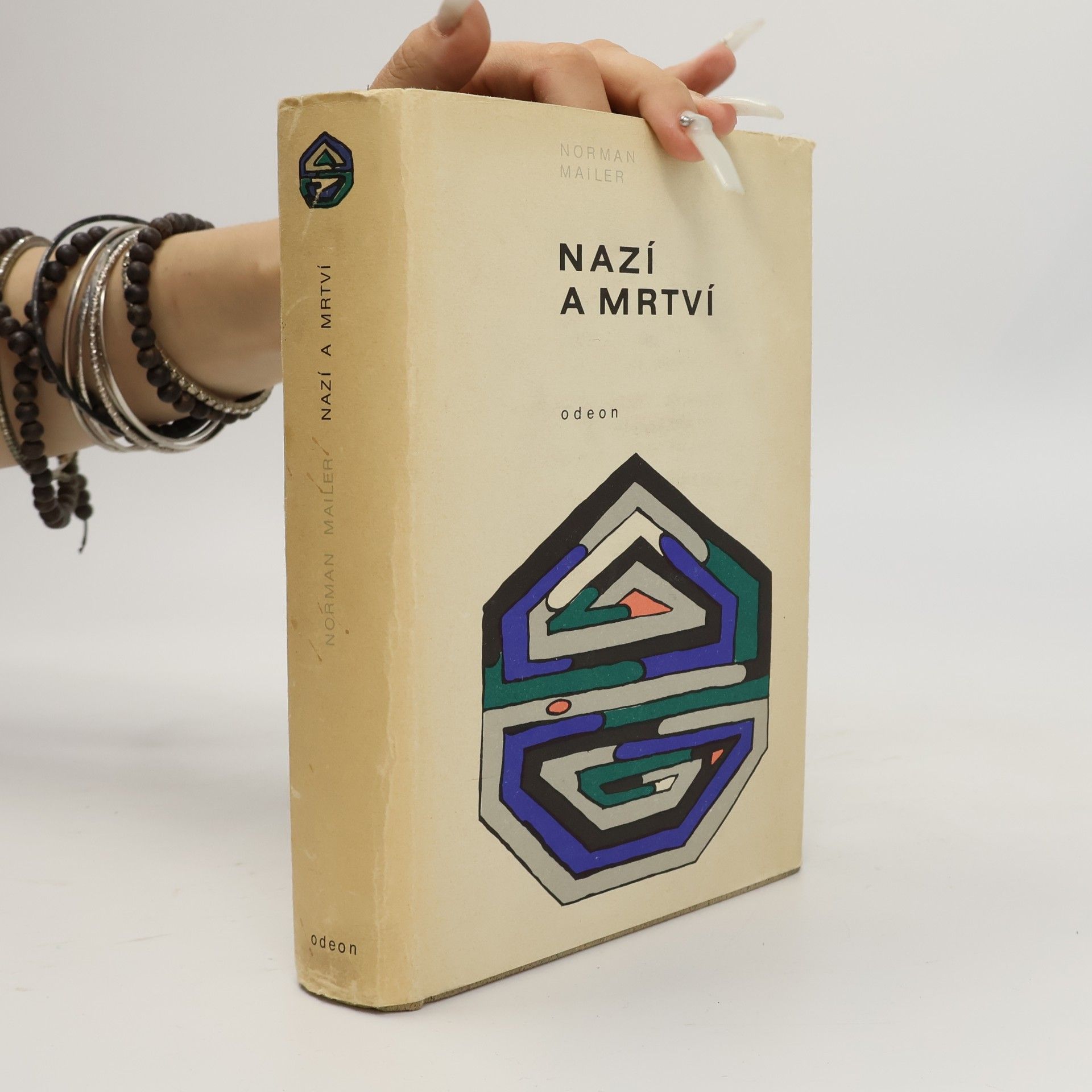 Norman Mailer Nazí a mrtví