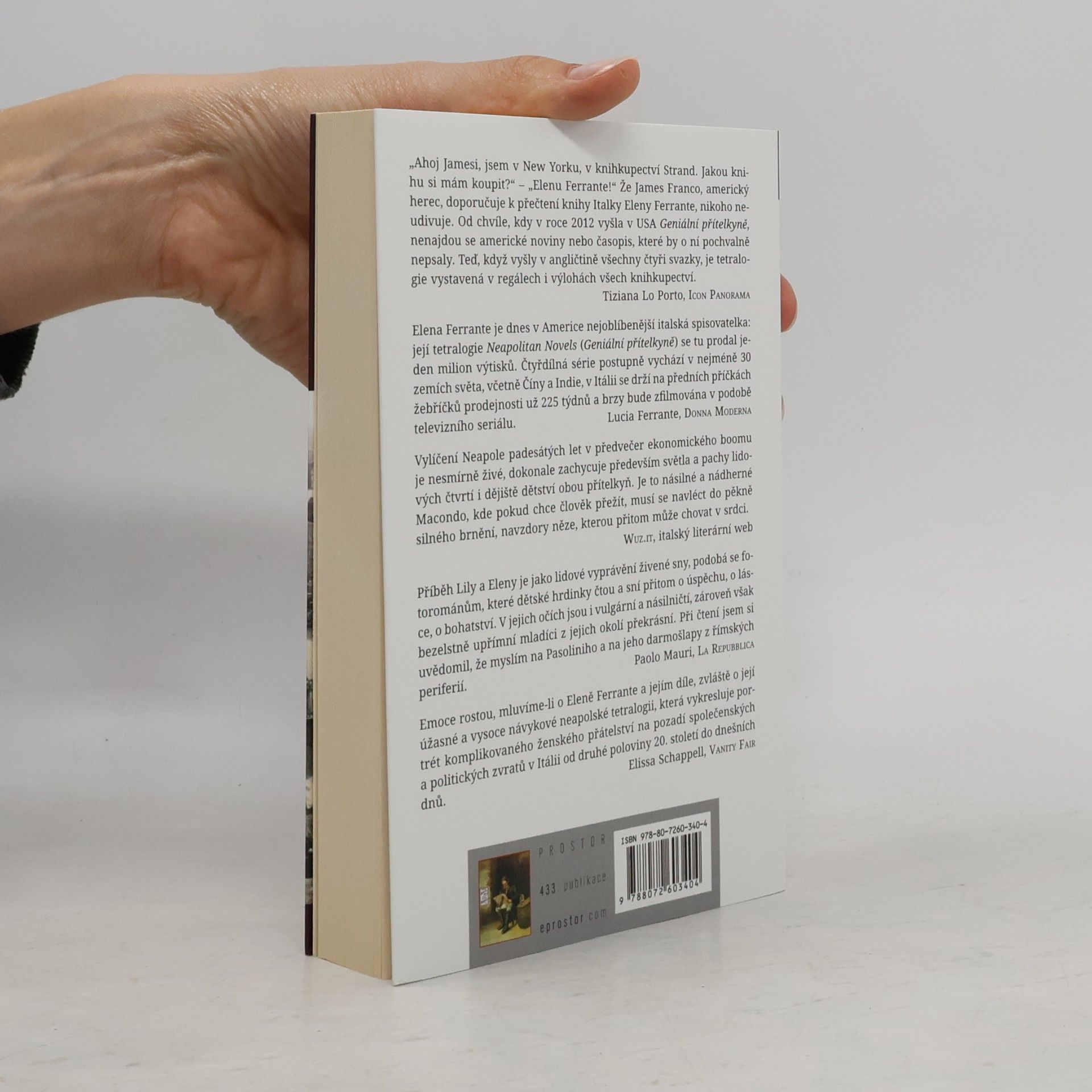 Elena Ferrante Geniální přítelkyně 1. Dětství a dospívání