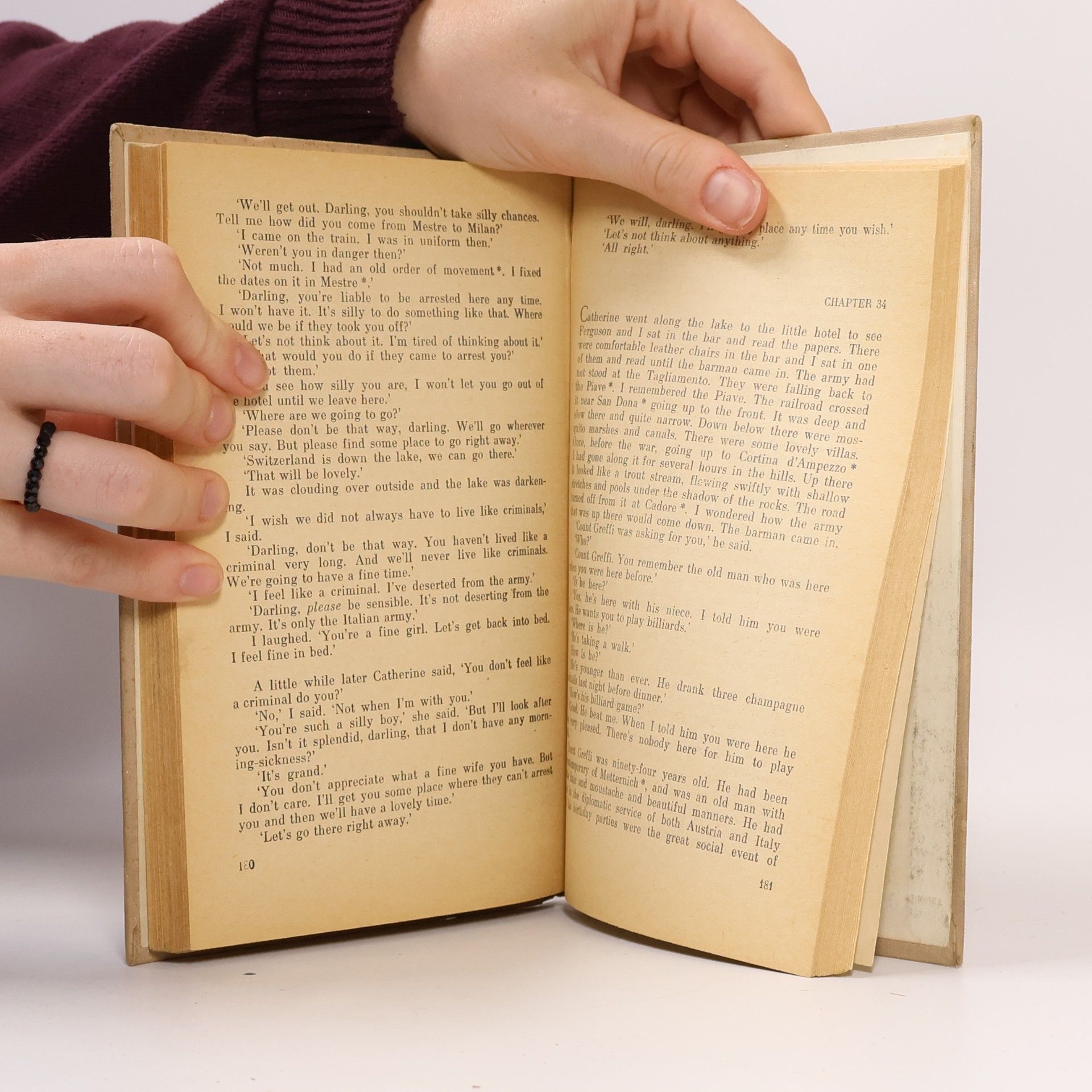 Ernest Hemingway A Farewell to Arms
