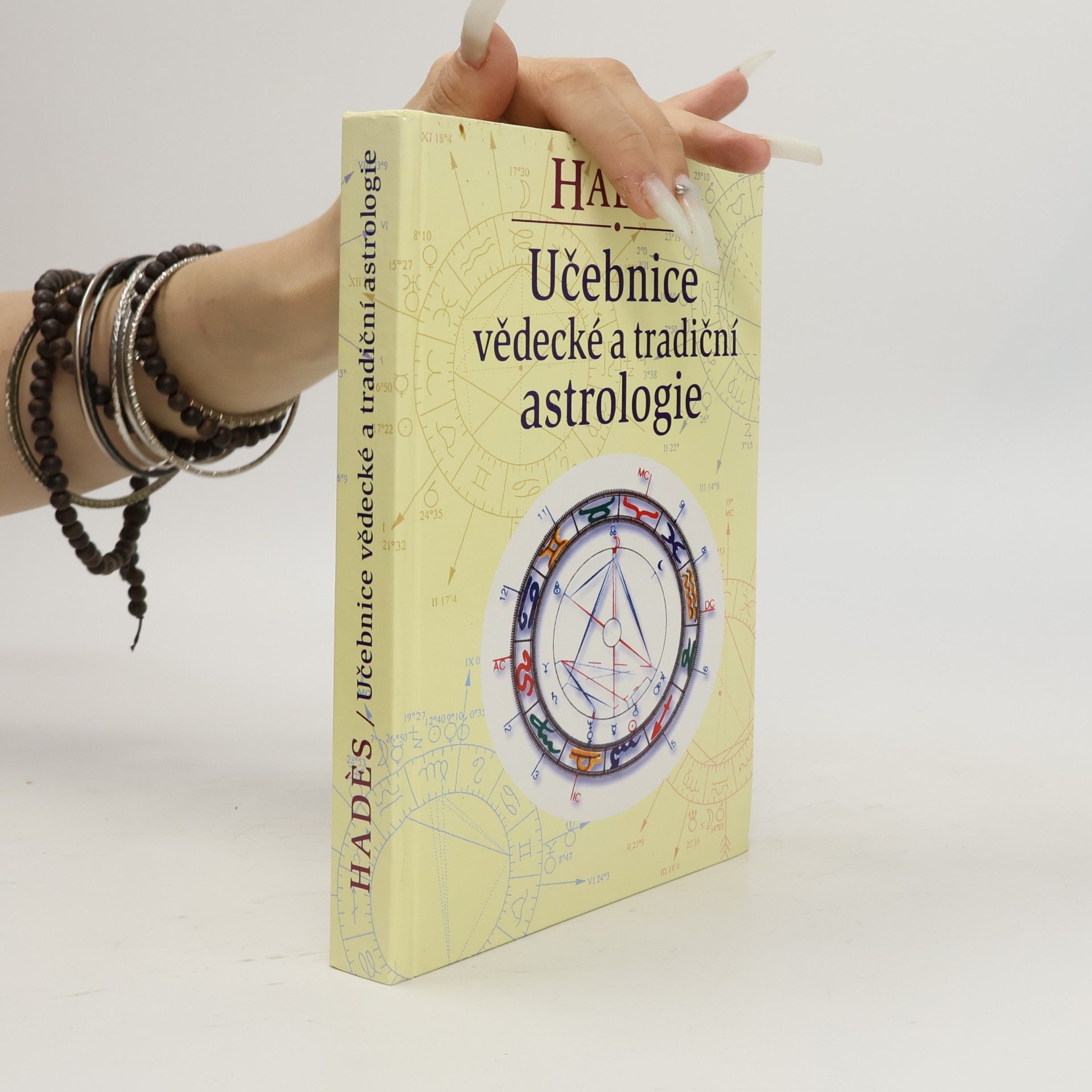Učebnice vědecké a tradiční astrologie